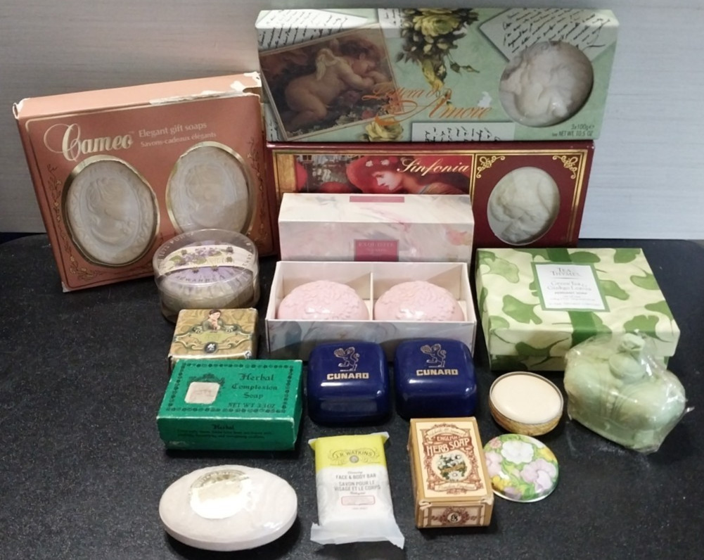 Mixed Lot of 22 Vintage Soap Bars, Perfumed, Cameo, London, France, Italy, Etc