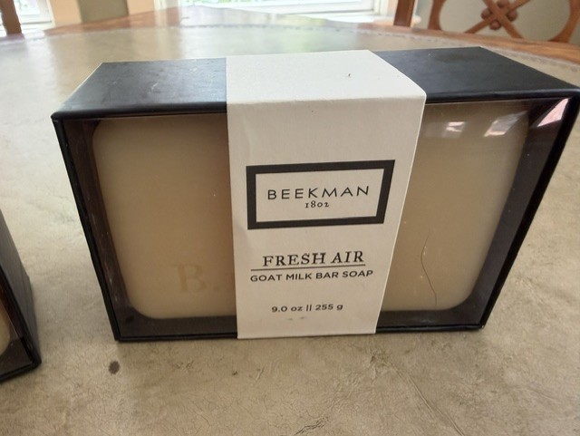 **2 NEW SEALED Beekman 1802 Pure Goat Milk Soap LARGE FRESH AIR 9 oz Bar