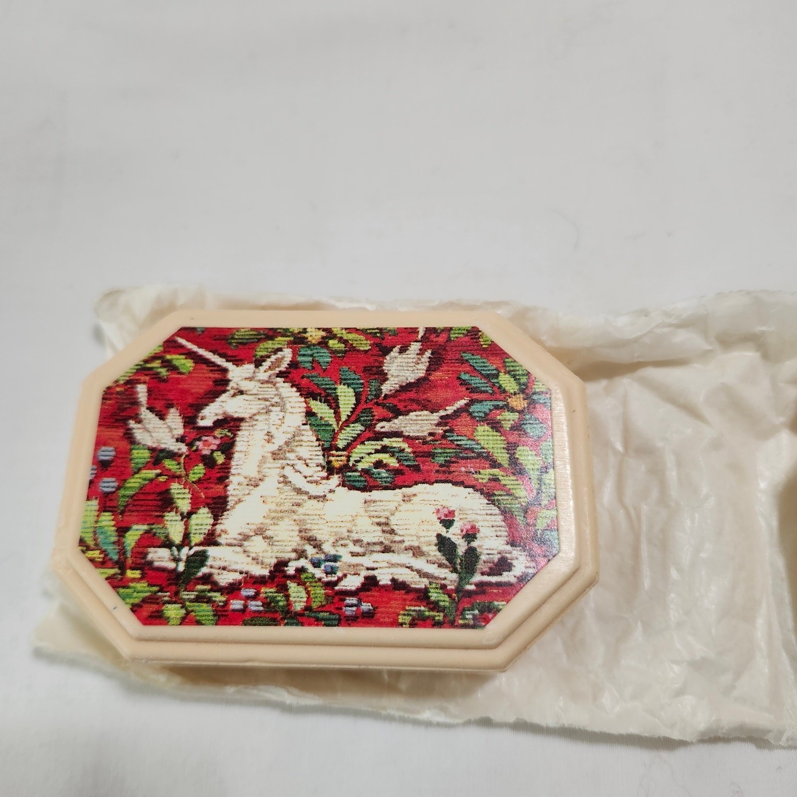 Avon Tapestry Two Hostess Soaps with Festive Fragrance NIB Unicorn Medieval B17
