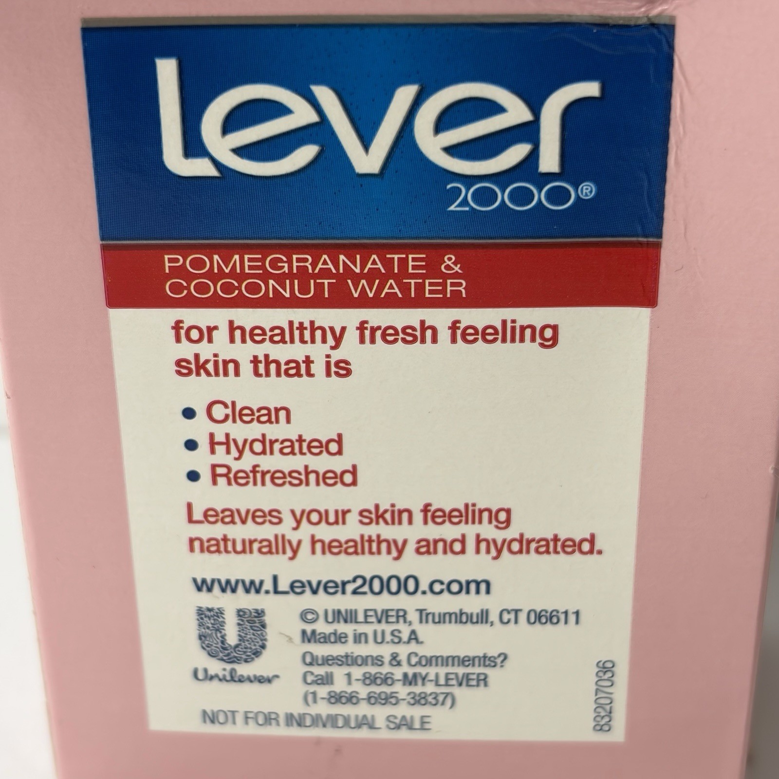 Lever 2000 Pomegranate & Coconut Water Bar Soap 3 oz