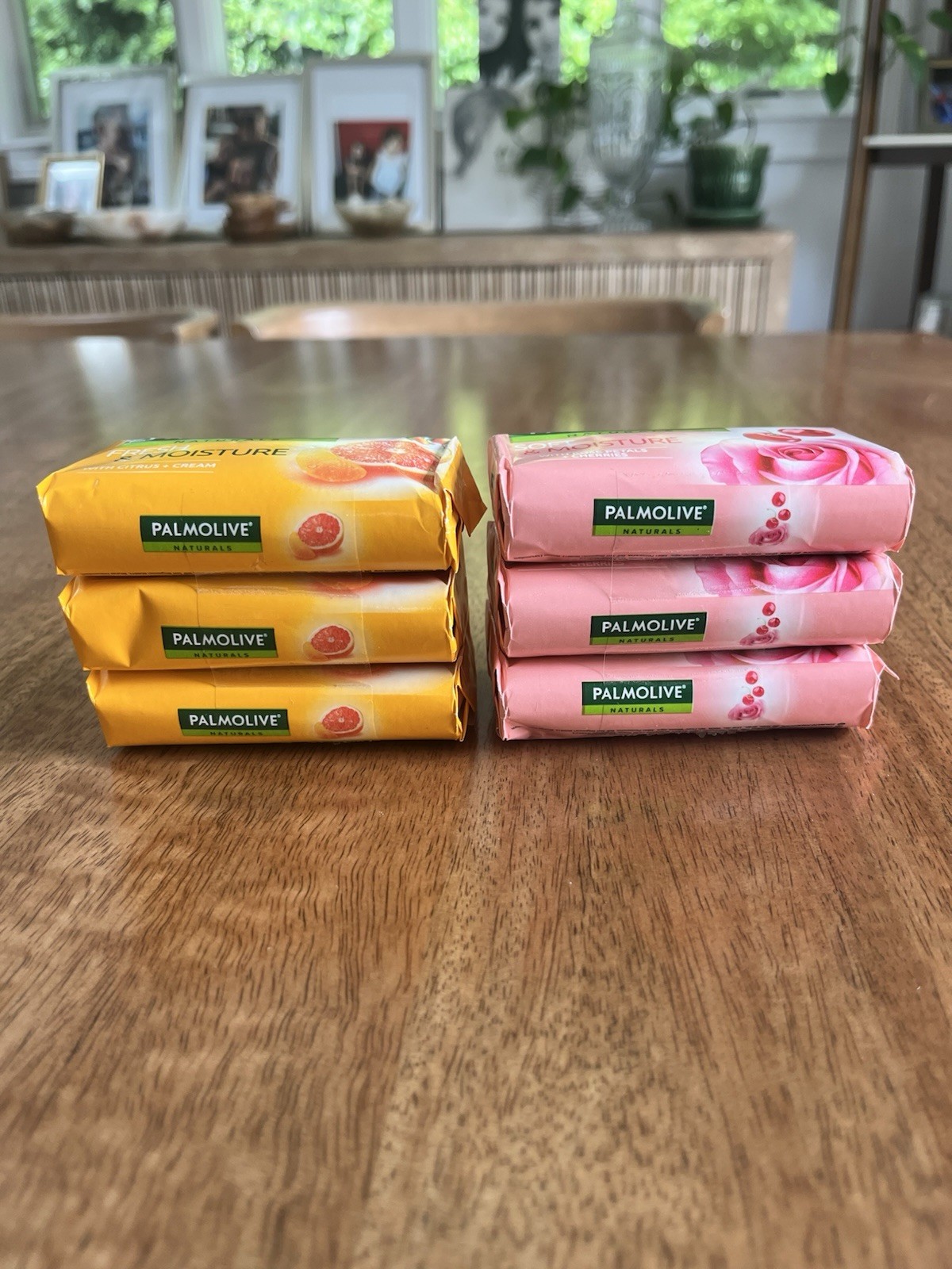 Palmolive Fresh & Moisture Citrus & Cream Soap & Rose Petal Cherry 6 Bars x 80g
