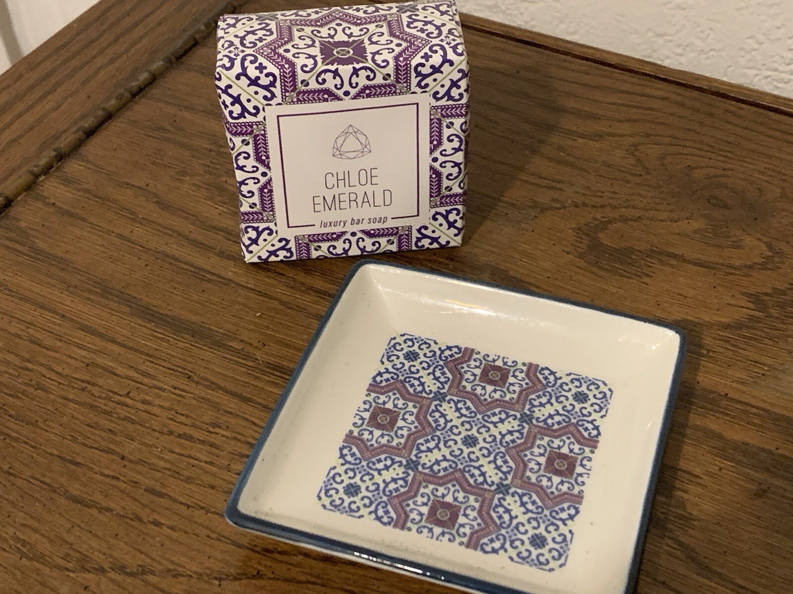 Chloe Emerald Emery Soap Dish Set, with soap, fresh linen