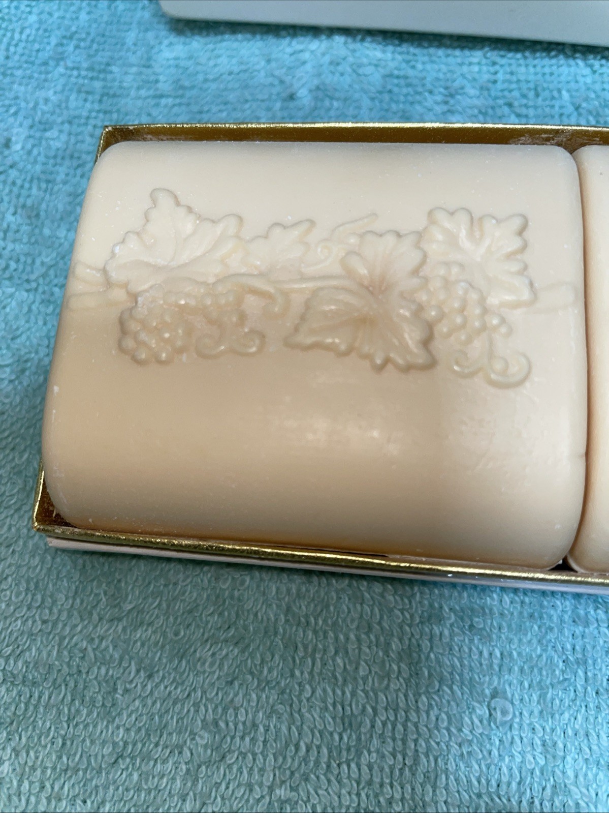 Hewitt Soap Company Pall Mall Rose Marquise 3-3.75 Cakes Soap 3 In Box New