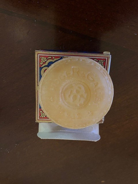 2 NOS Vintage RogeR.Gallet Bois De Santal Sandal Wood Bath Soap France 0.9 oz ea
