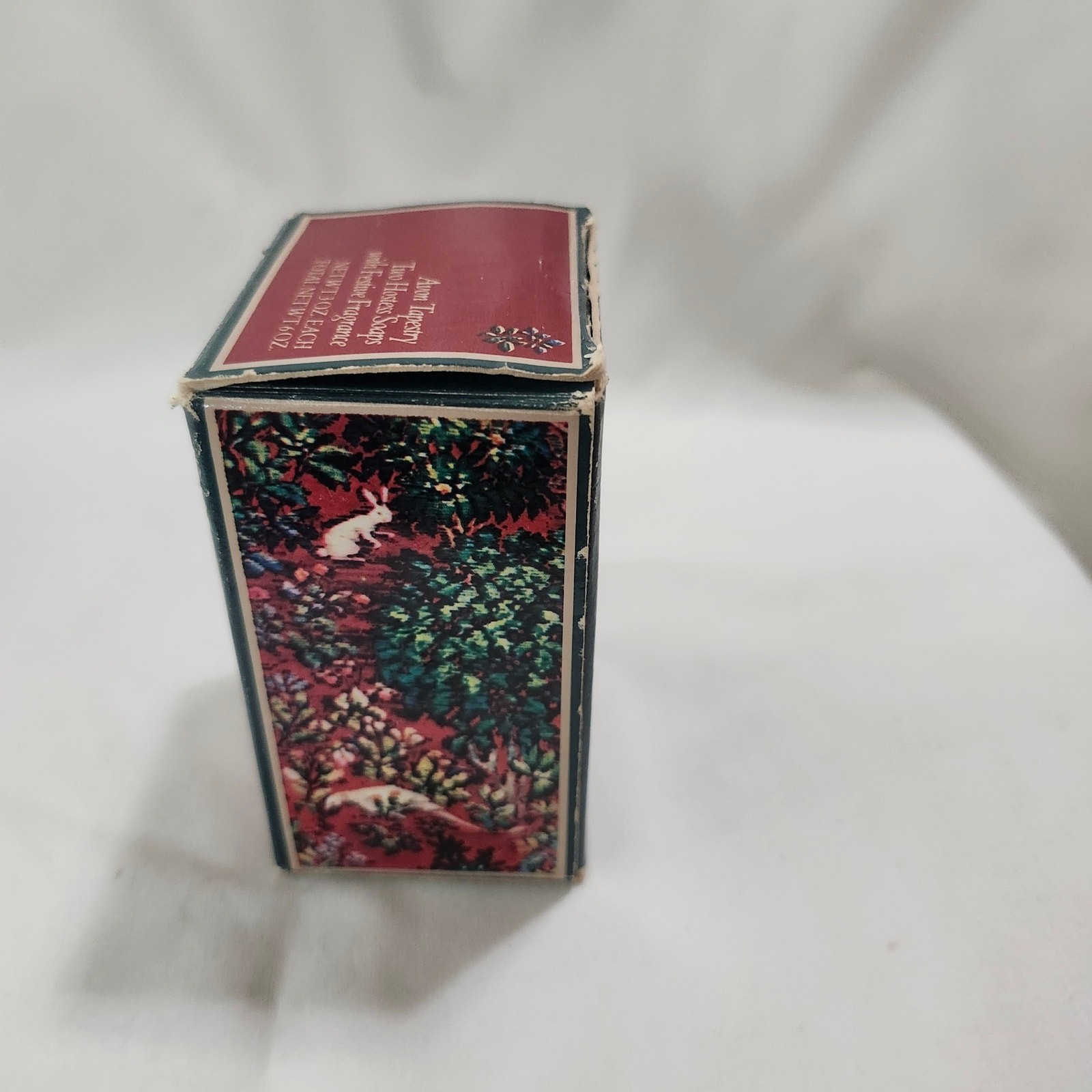 Avon Tapestry Two Hostess Soaps with Festive Fragrance NIB Unicorn Medieval B17