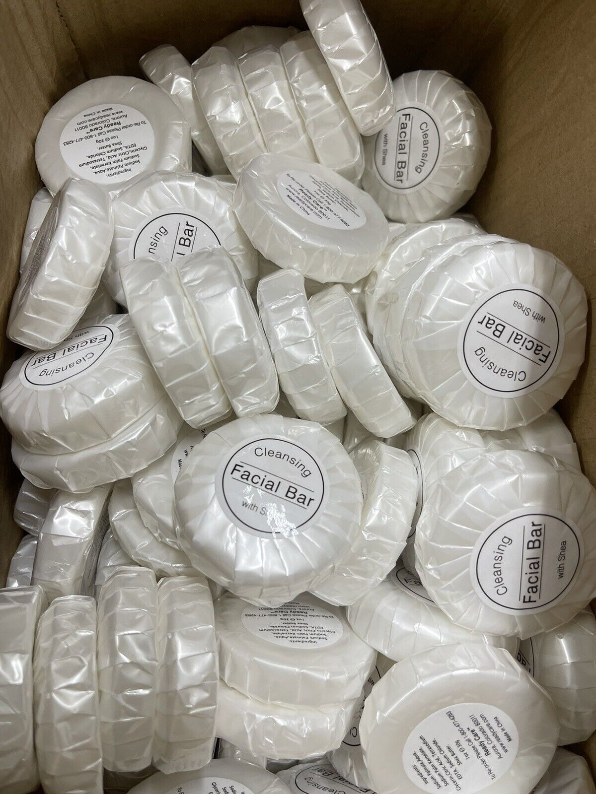 400 Bars (1 oz each) Unbranded Cleansing Facial Bar w/Shea Hotel Motel Spa Club