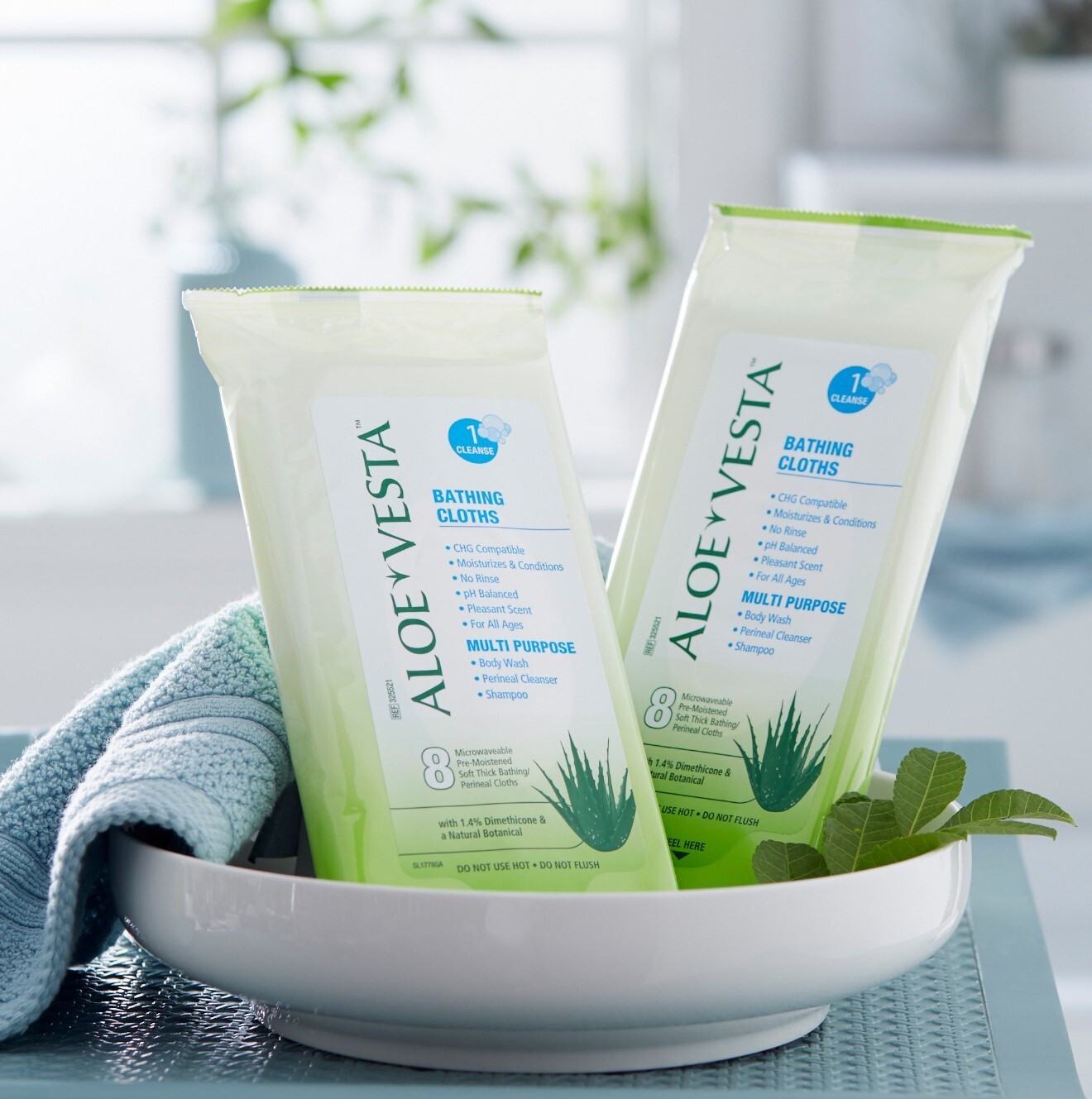 LOT of 4 ALOE VESTA BATHING CLOTHS 8 COUNT EACH