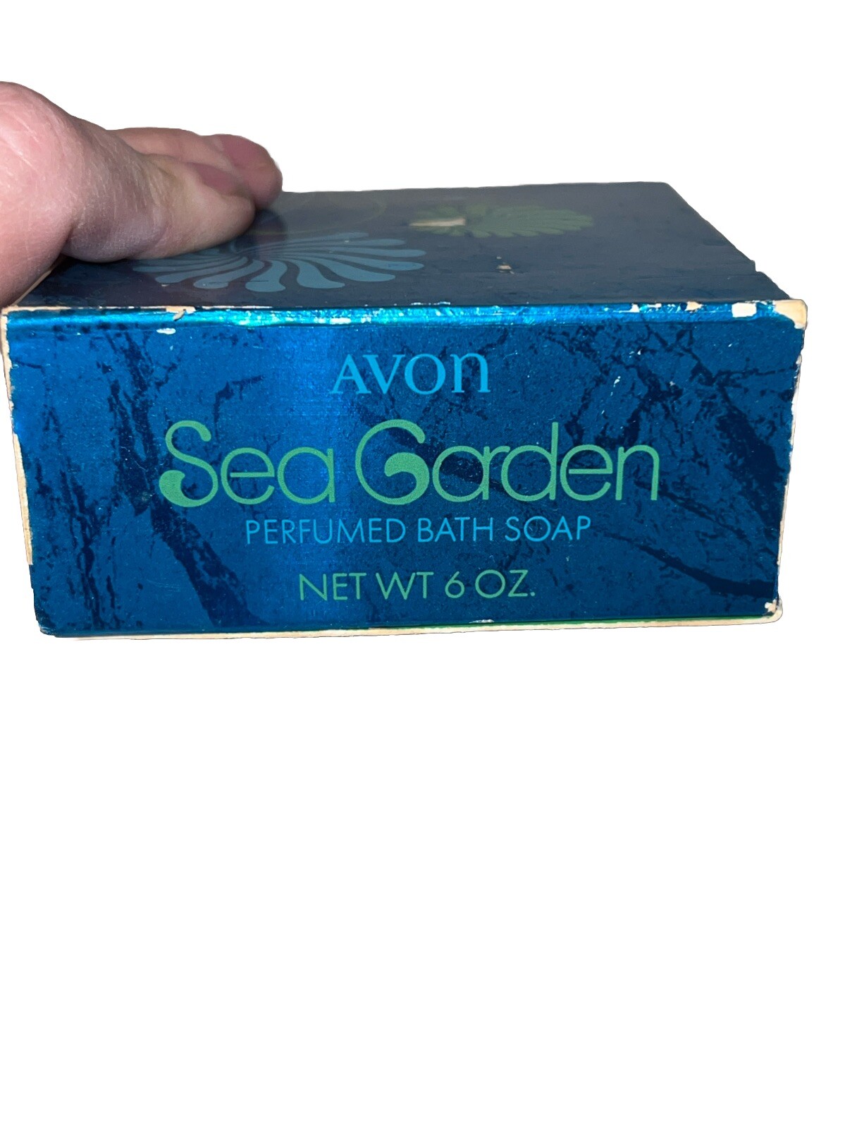 Vintage Avon Sea Garden Perfumed Bath Soap 6 oz SEALED Light Box Wear Floral