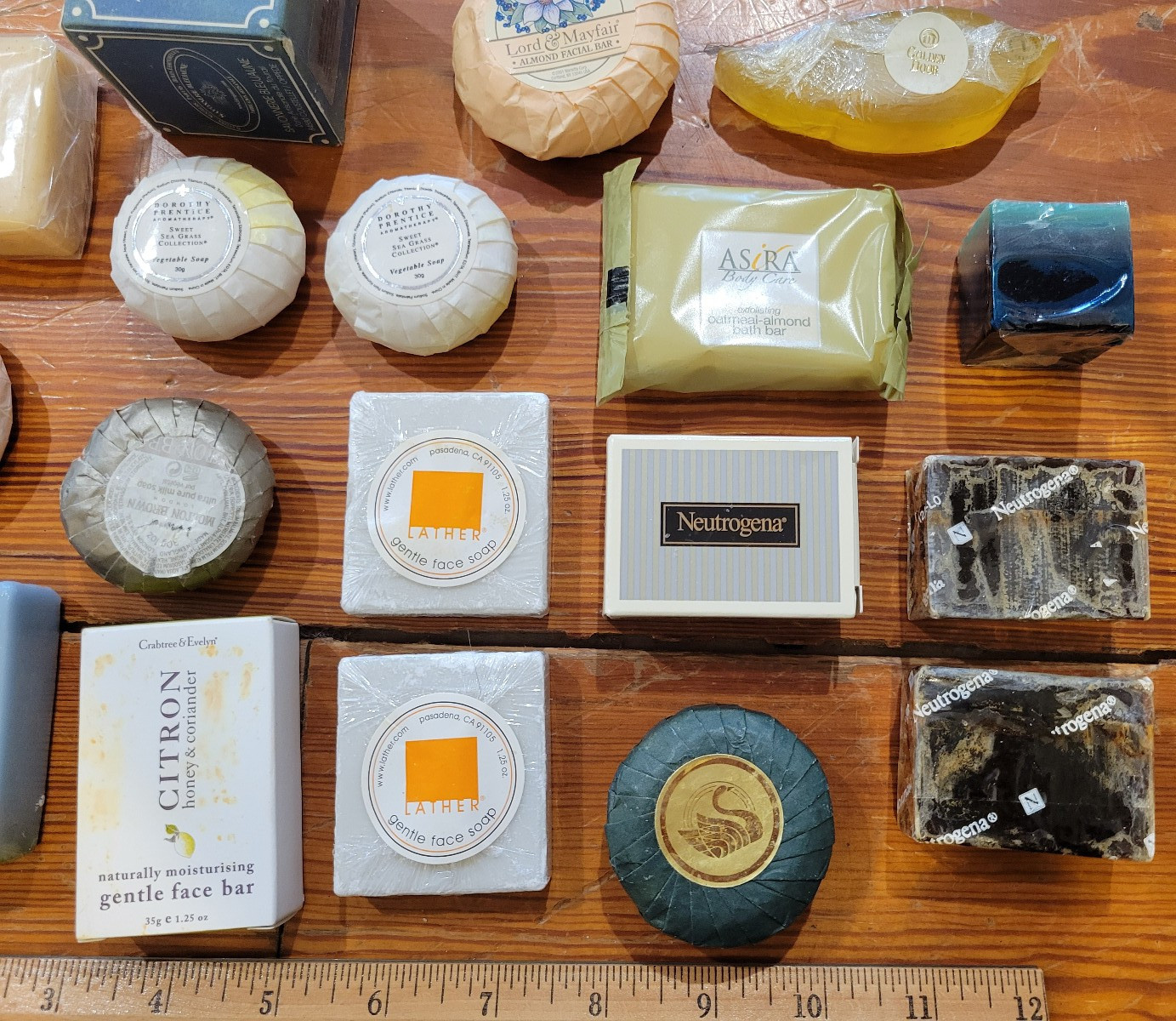 Lot of 18 Soap Bar Bath Face Yardley Asira Crabtree & Evelyn Lather Neutrogena