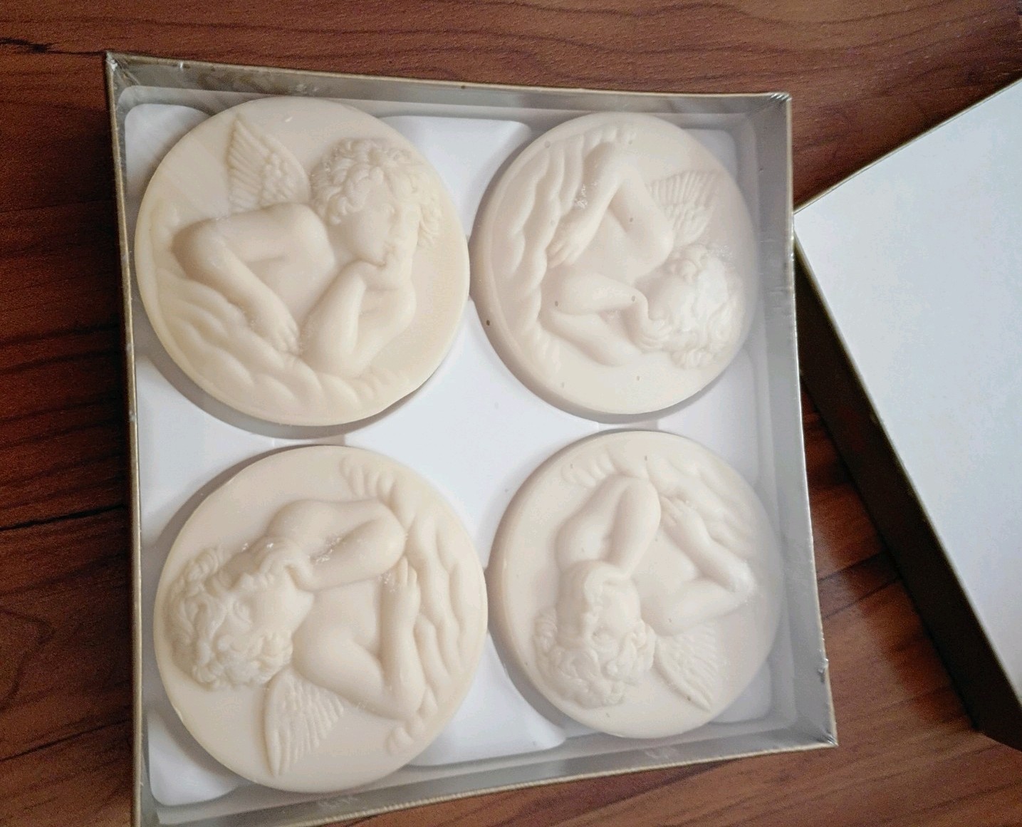Saponificio Artigianale Fiorentino Angel Disc Soap Set 4 x 4.40 oz