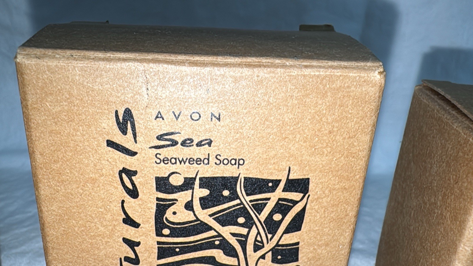 3 Avon Naturals Vintage Seaweed (1) & Fuzzy Peach (2) Bars Body Soap 3.5 oz