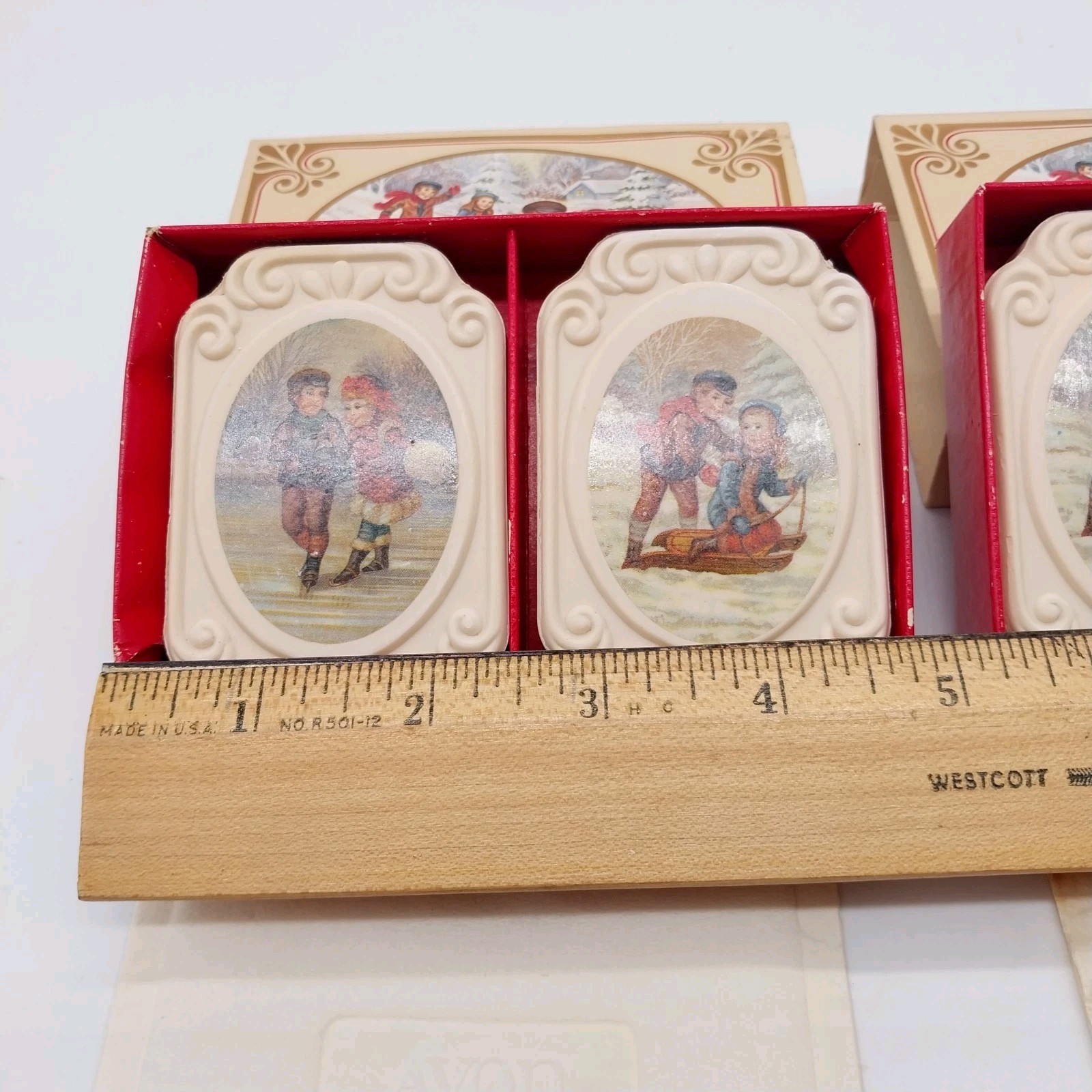 Lot Of 2 Packs AVON 3 Oz Winter Frolics Decorative Fragranced Bars Of Soap Vtg