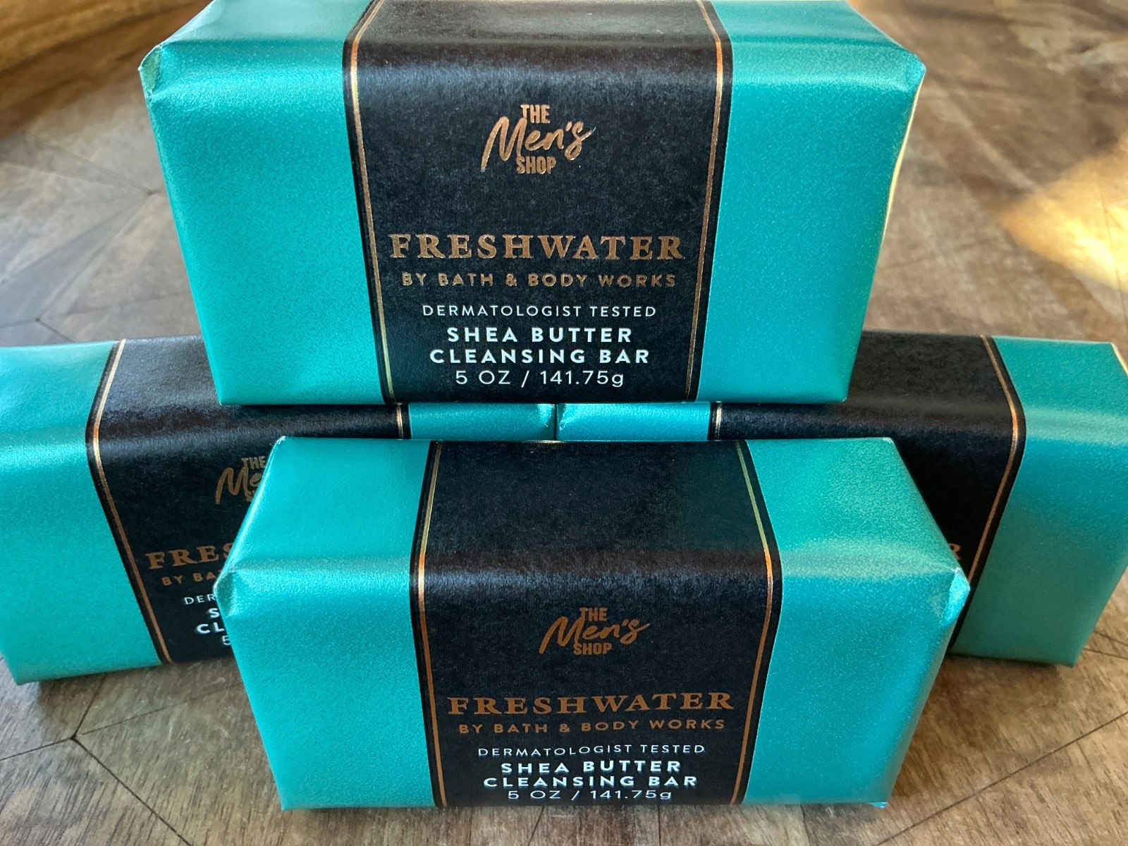 4 (FOUR) FRESHWATER 5oz Shea Butter CLEANSING SOAP BAR Bath and & Body Works