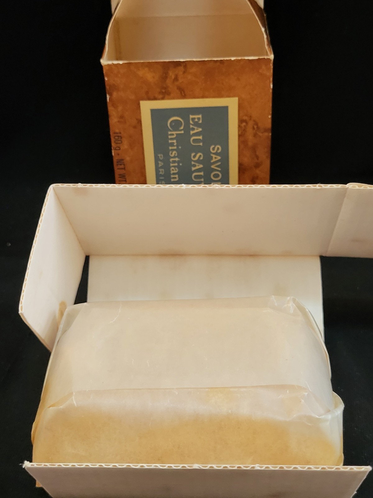 CHRISTIAN DIOR EAU SAUVAGE 160G SOAP VINTAGE IN BOX. RARE
