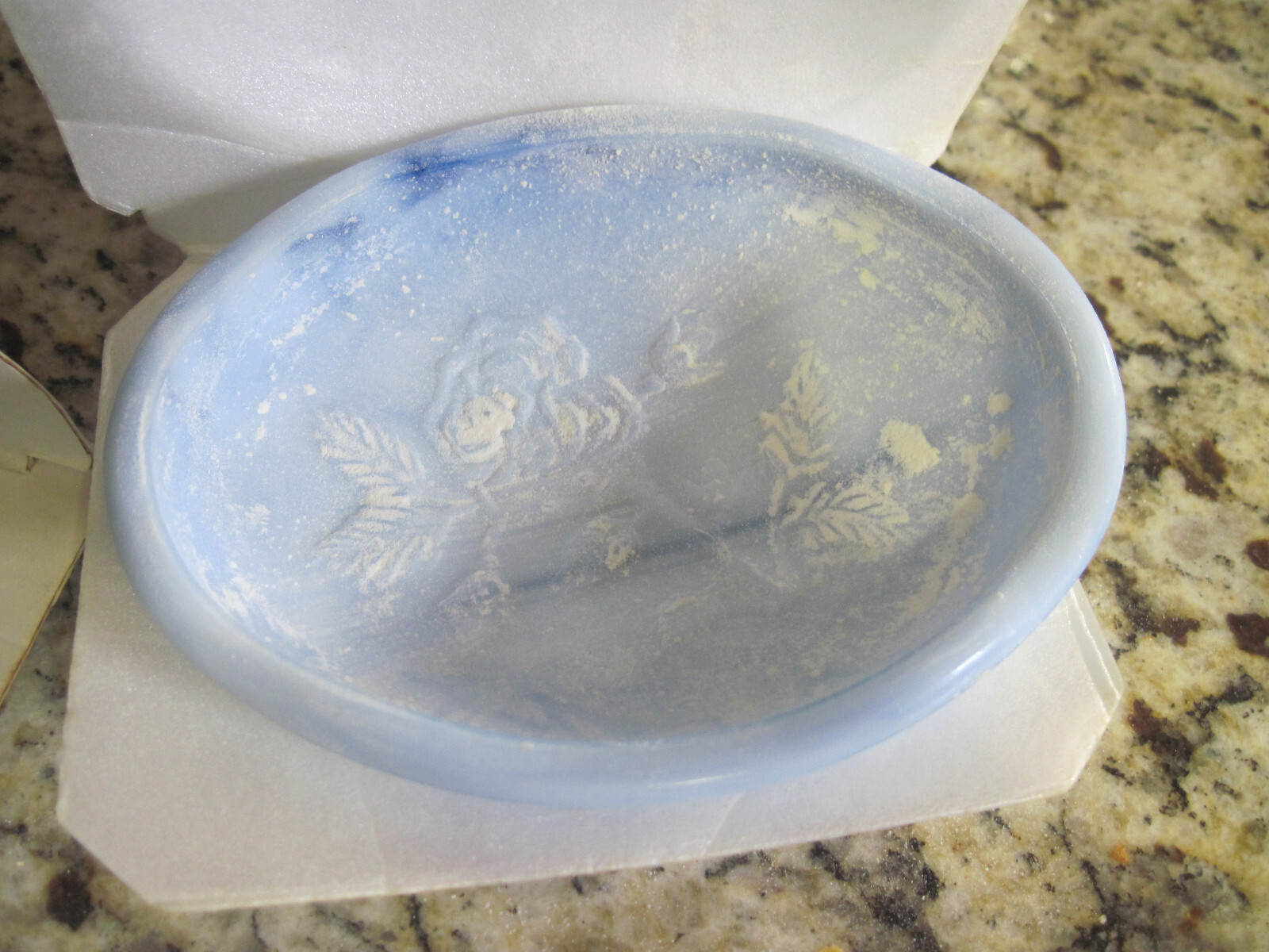 Vintage AVON Victoriana SOAP DISH Blue Gift Set with Soap 1978 LAST TIME