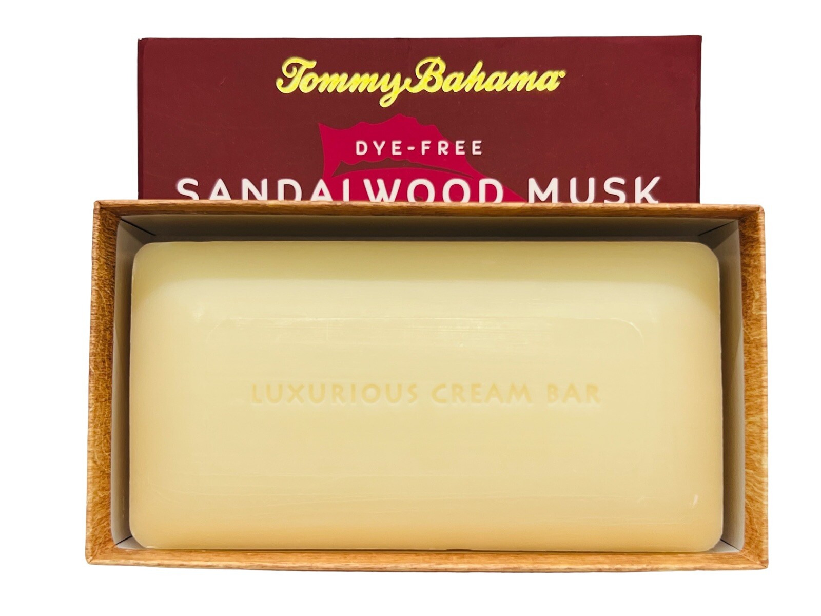 Tommy Bahama Sandalwood Musk Scented Bath Soap Bar for Men 9 oz Made in USA Gift