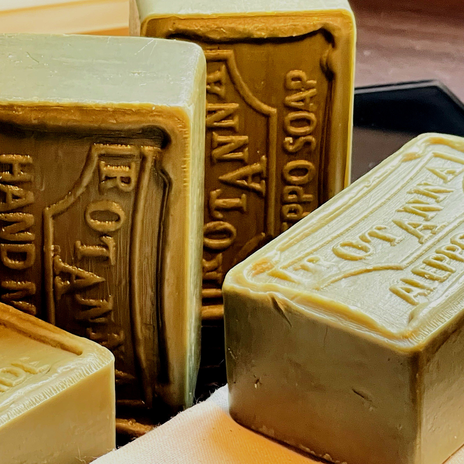 4 PK ALL NATURAL SCENTED OLIVE OIL LAUREL OIL SOAP BAR FOR PSORIASIS N ECZEMA.