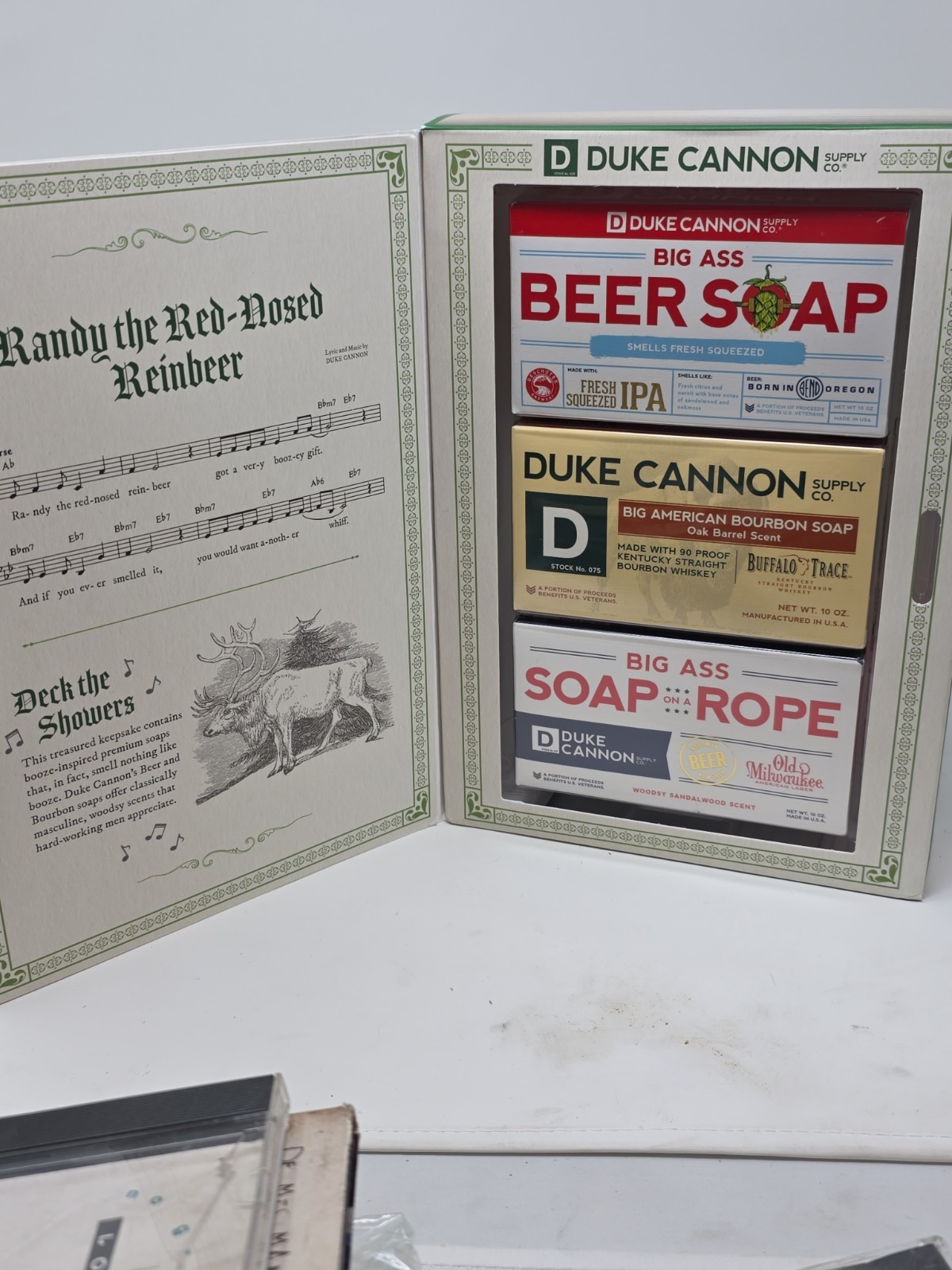 Duke Cannon JINGLEBOOZE Holiday Booze Scented Soap Gift Set *New In BOX*