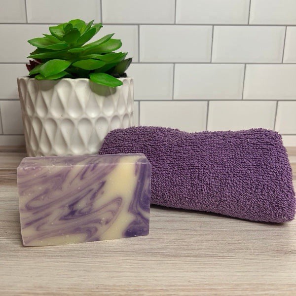 Handmade Lavender Swirl Body Bar Soap 4.6 oz | Calming Scent Soap