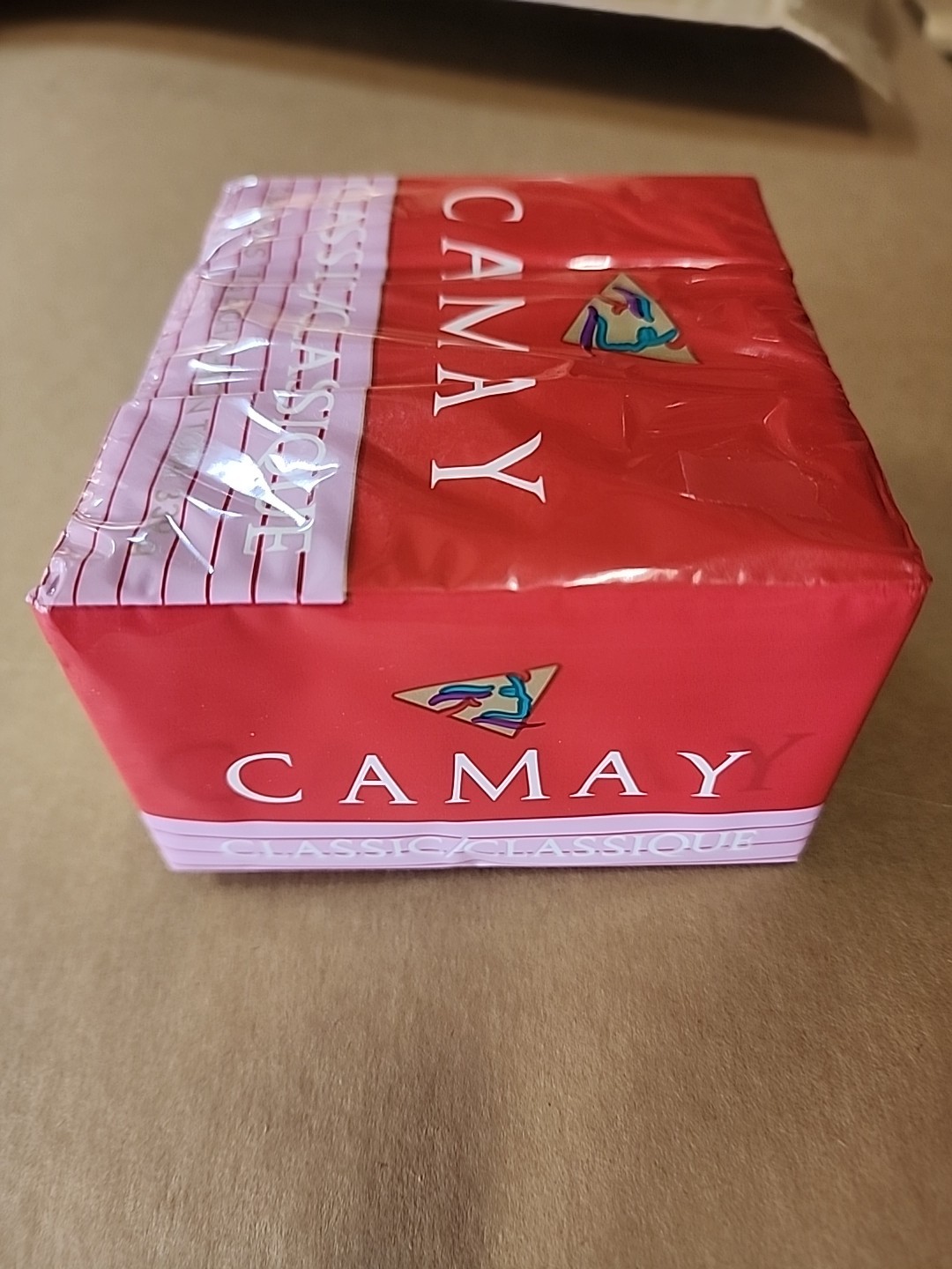 Camay Classic Bath Soap, Pack of 3 Bars, 113g/4oz Per Bar – Discontinued Version