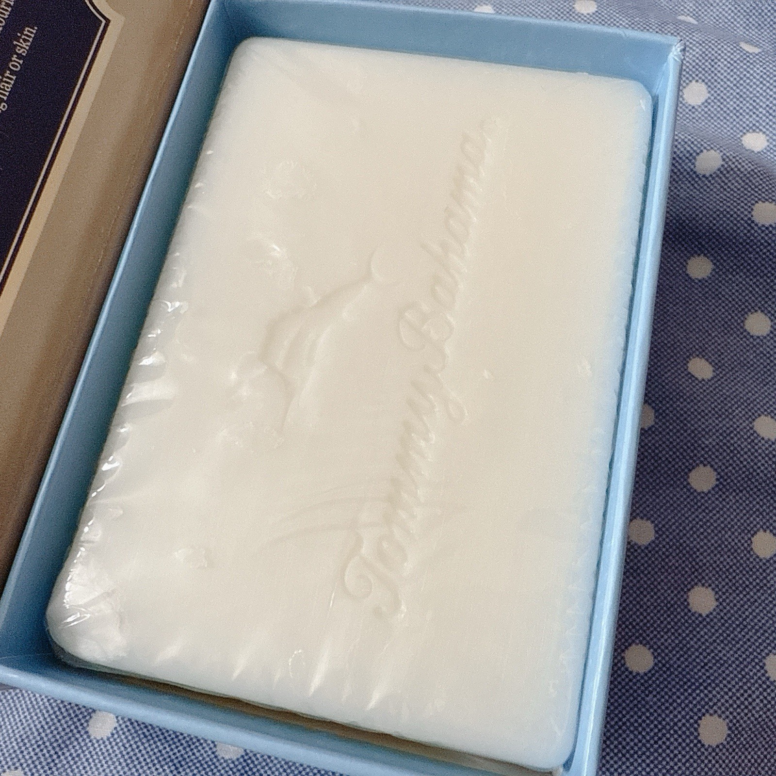 Tommy Bahama Set 2 Pcs For Men Bar Soap & Extreme High Hold Pomade – SEA & Surf