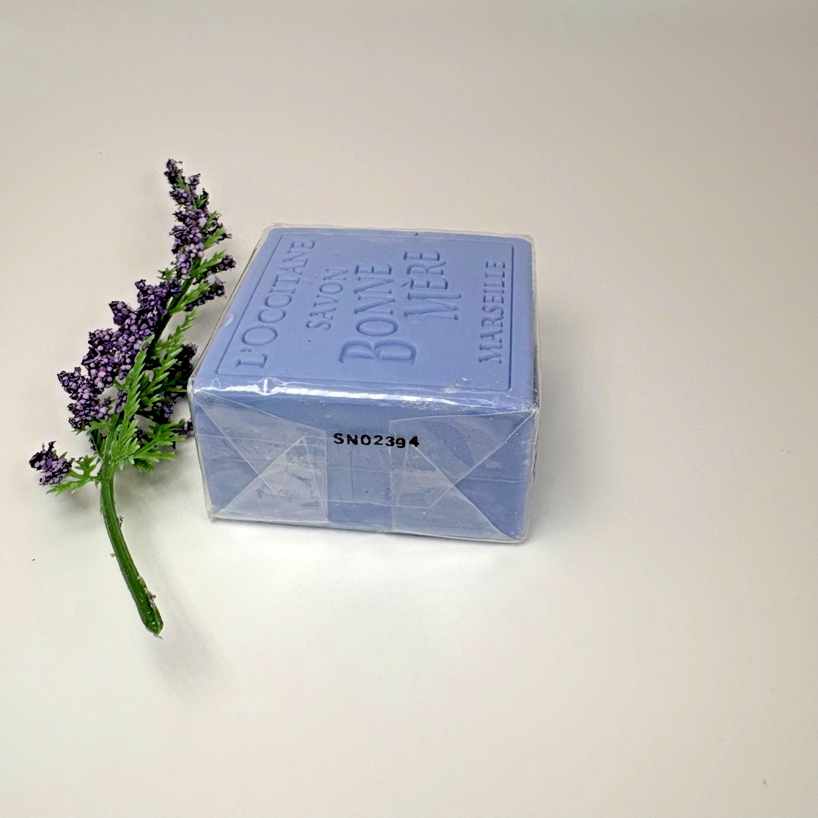 L’Occitane Savon Bonne Mere Marseille Purple Lavender SOAP 3.5 oz. 100g SEALED