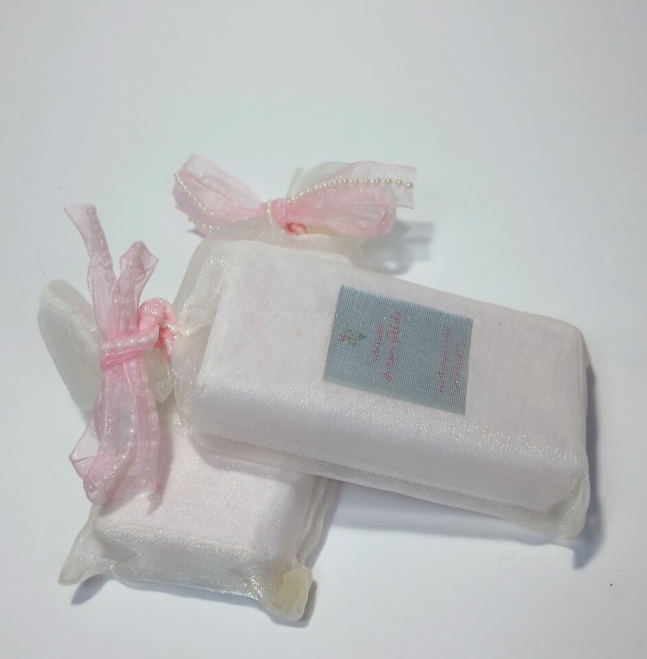 2-Bath Body Works Joyful Garden Dream Fields Moisturizing Bar Soap Sealed 4.5 Oz
