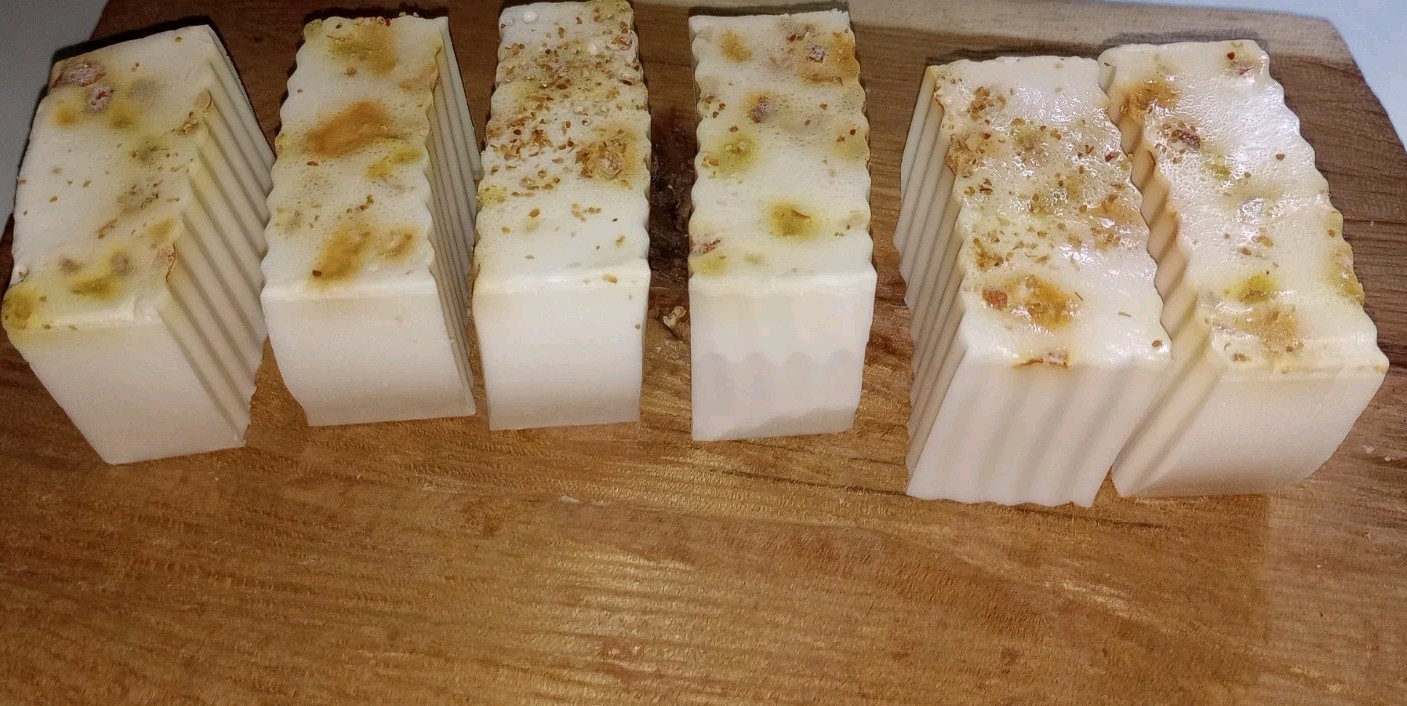 SOAP Goat’s Milk Orange Peel With Dry Orange peels Big Bar
