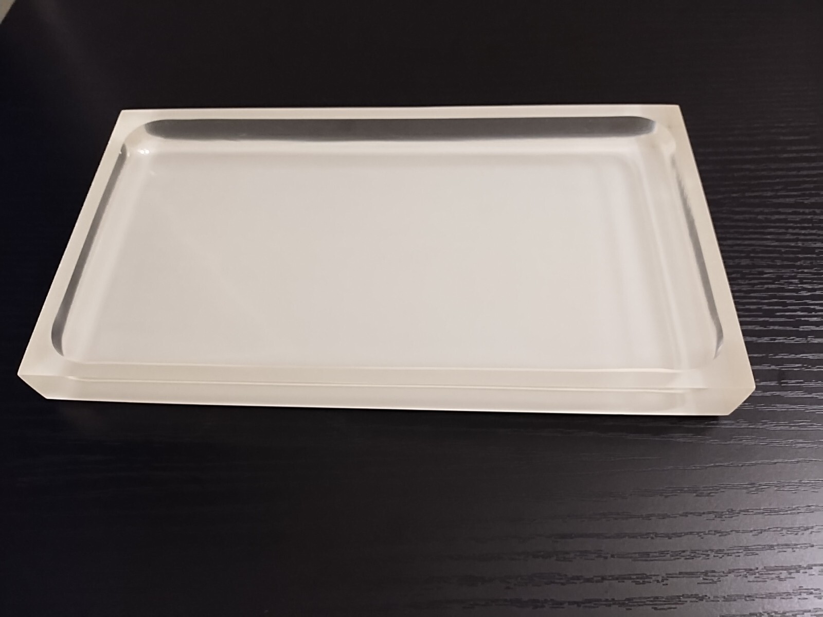 Cubix Spa Amenity Tray, Resin, White/Colorless 8.75 In X 4.75 In. New