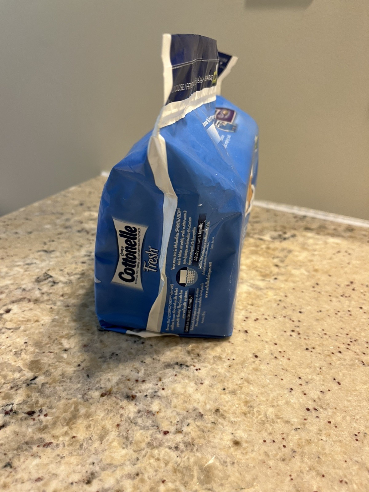 Cottonelle Flushable Wet Wipes 140 Count, ~ DISHEVELED PACKS ~ UNOPENED 2007