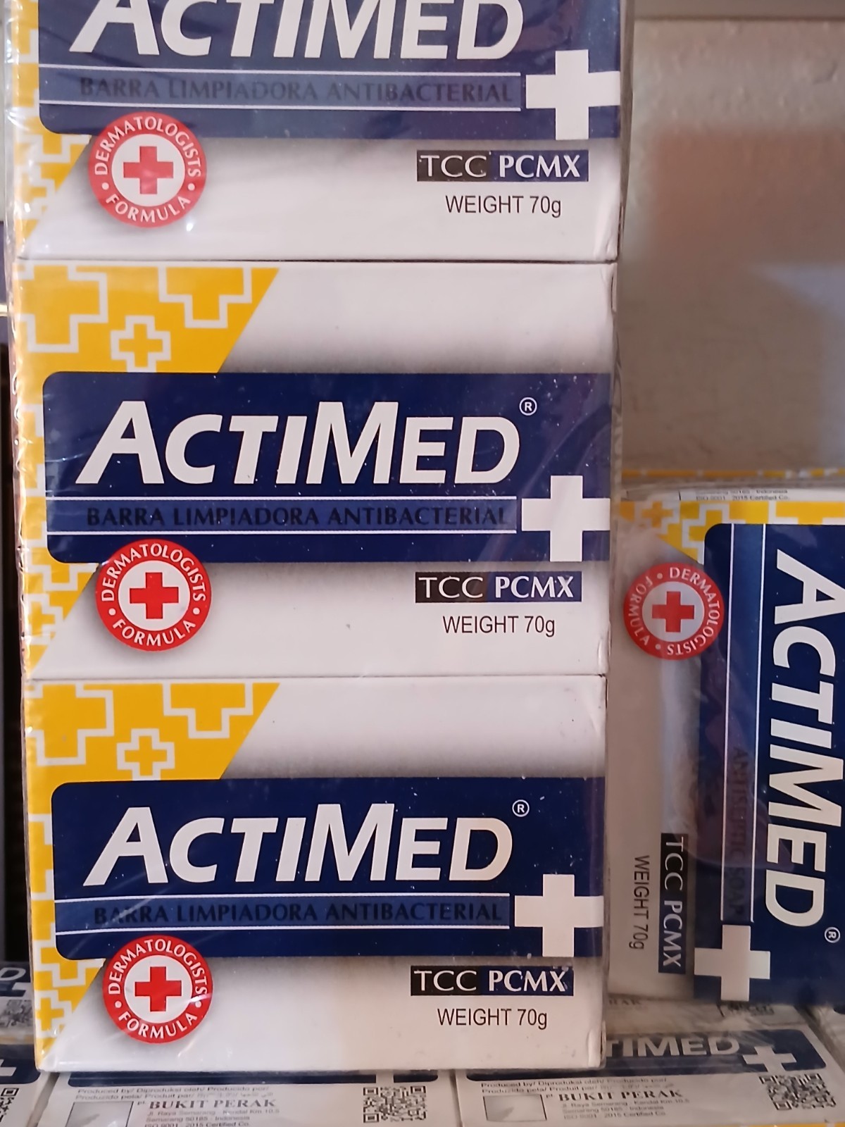 ActiMed Antibacterial Soap Bar TCC PCMX 70g White Rectangular Unisex