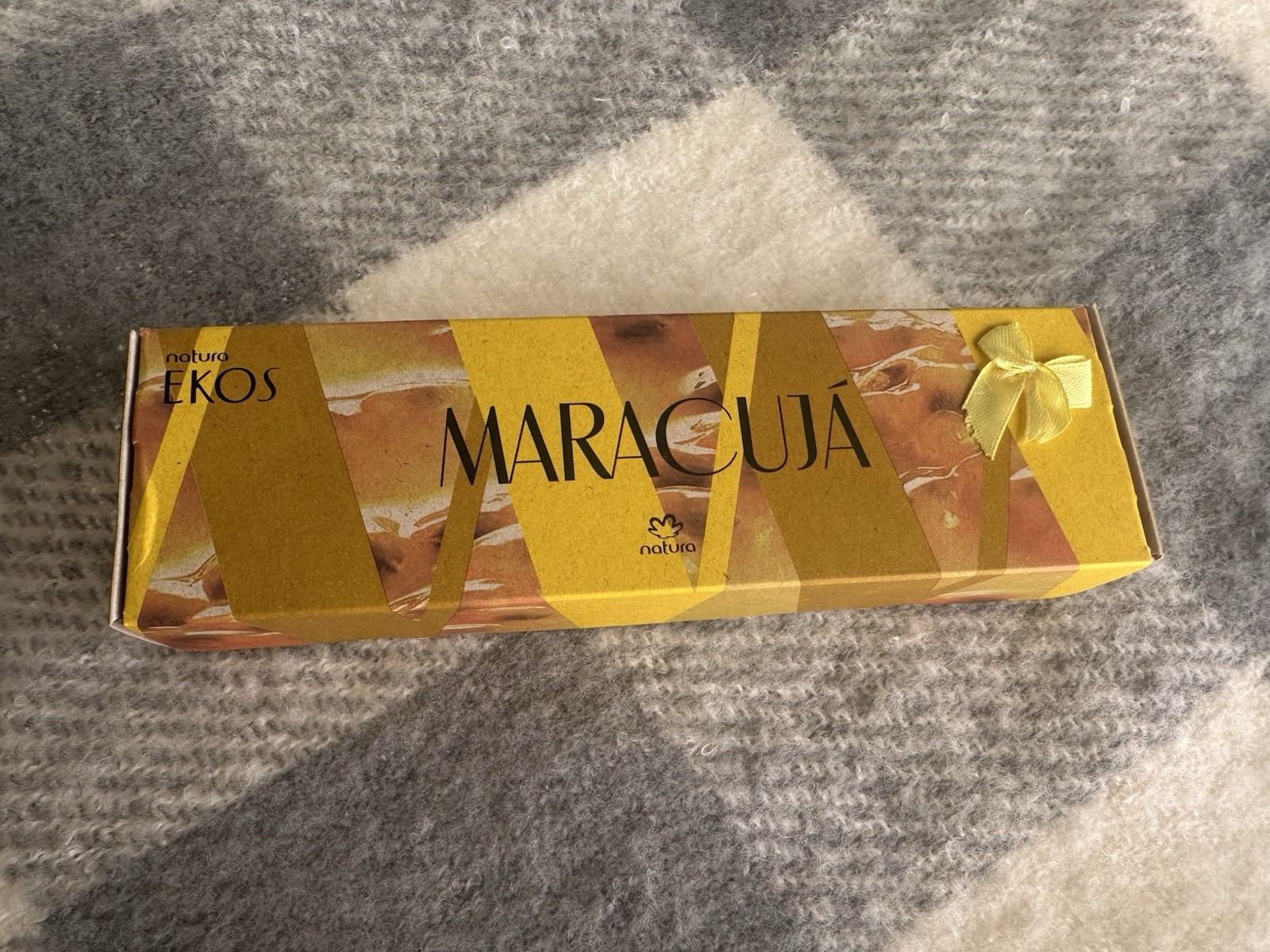Natura Ekos Maracuja Soap Bars, 6-Pack, 25g/0.9 oz Each mini soaps