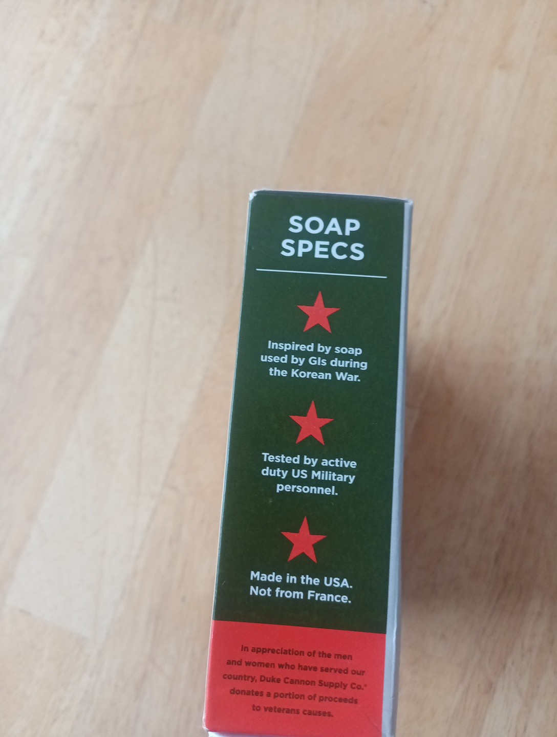 Duke Cannon Soap On a Rope Tactical Scrubber Pouch + Oak Barrel Bourbon Soap