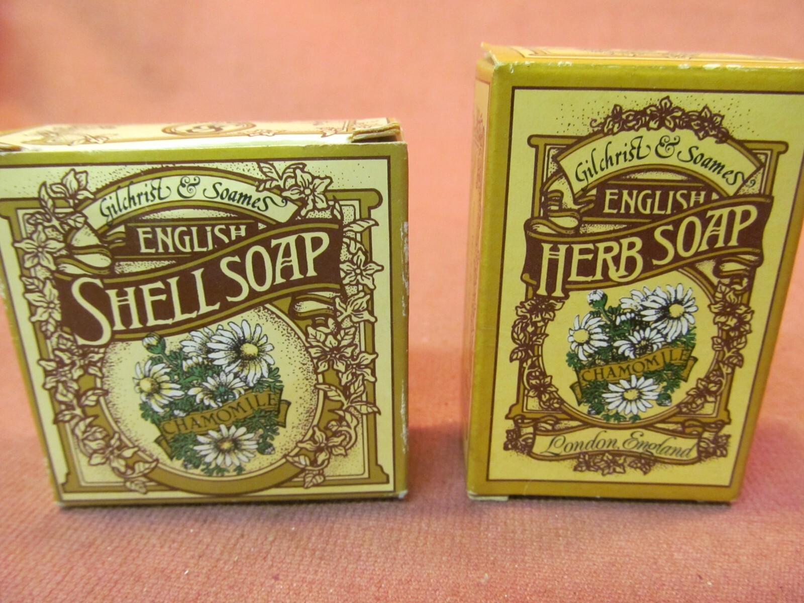 GILCHRIST & SOAMES TRAVEL SIZE SOAP HERB SOAP & SHELL SOAP