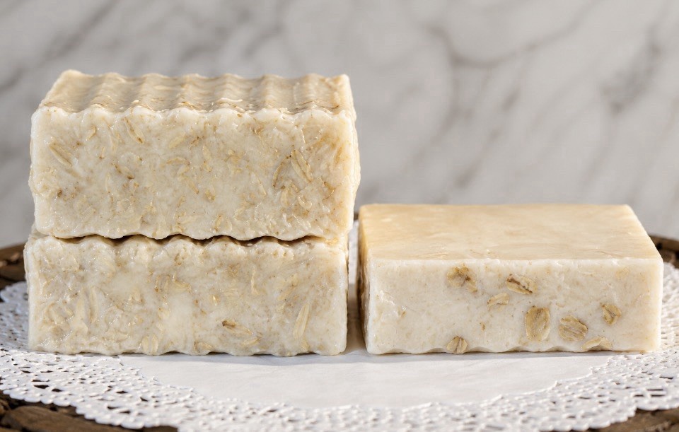 Goat Milk Shea ButterSoap Bar: Honey Oats Exfoliating, Natural Fragrance (3 pk)