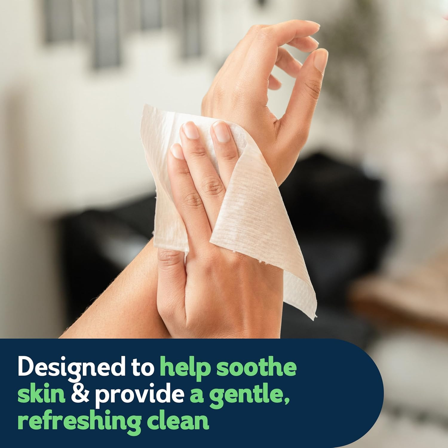 Cottonelle Gentleplus Flushable Wet Wipes with Aloe & Vitamin E, 8 Flip-Top Pack