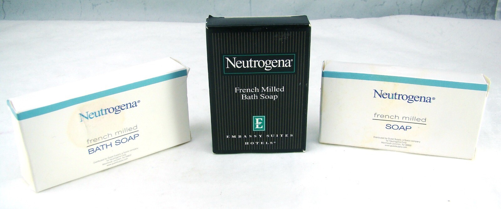 Neutrogena Lot of 3 Soap Bars, total weight 3.7 oz NEW NIB