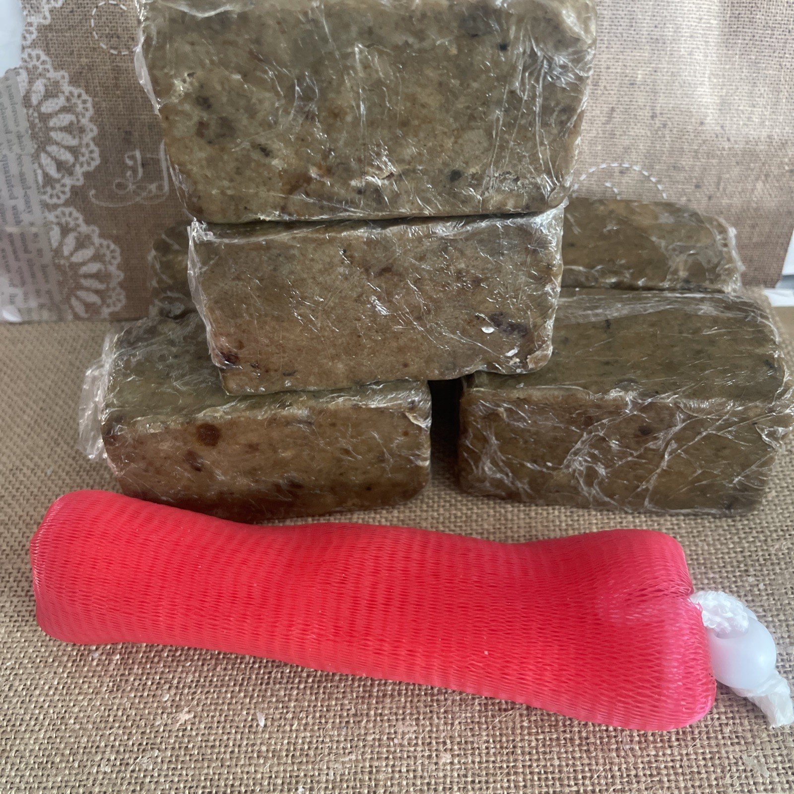 Raw African Black Soap 100% Natural Unrefined Ghana Premium 8oz FREE SOAP SAVER