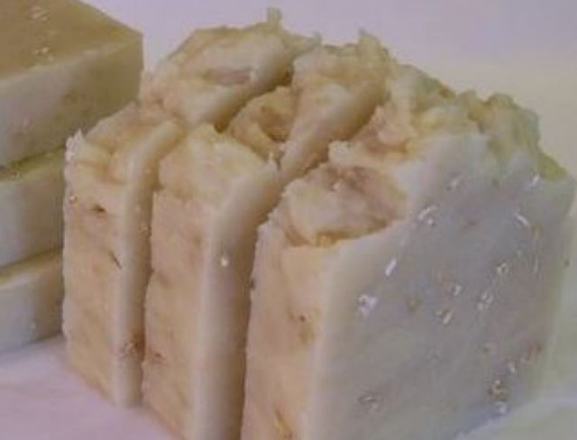 Oatmeal Milk and Honey 2lbs HANDMADE SHEA BUTTER SOAP LOAF SLICED