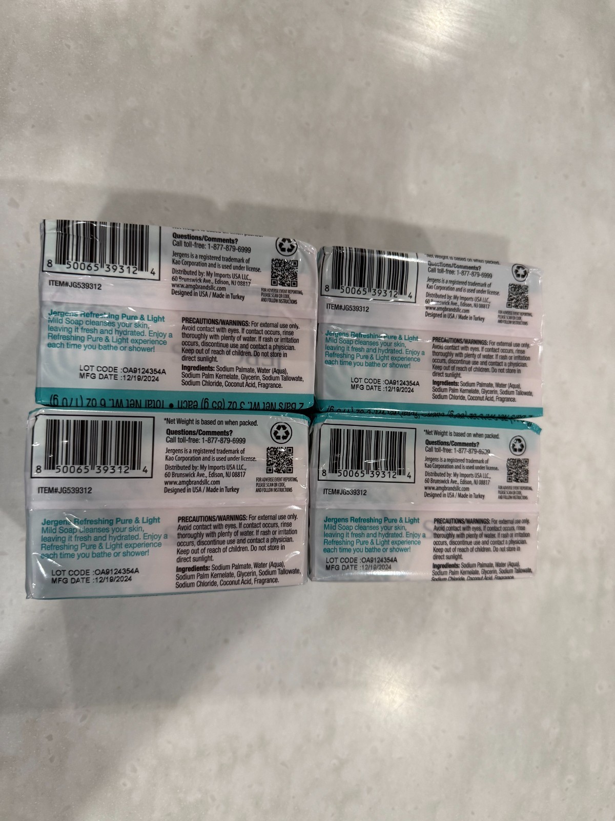 Jergens Mild Soap, Refreshing Pure & Light. 4 Packs Of 2 (8 Bars Total) 3oz Ea.