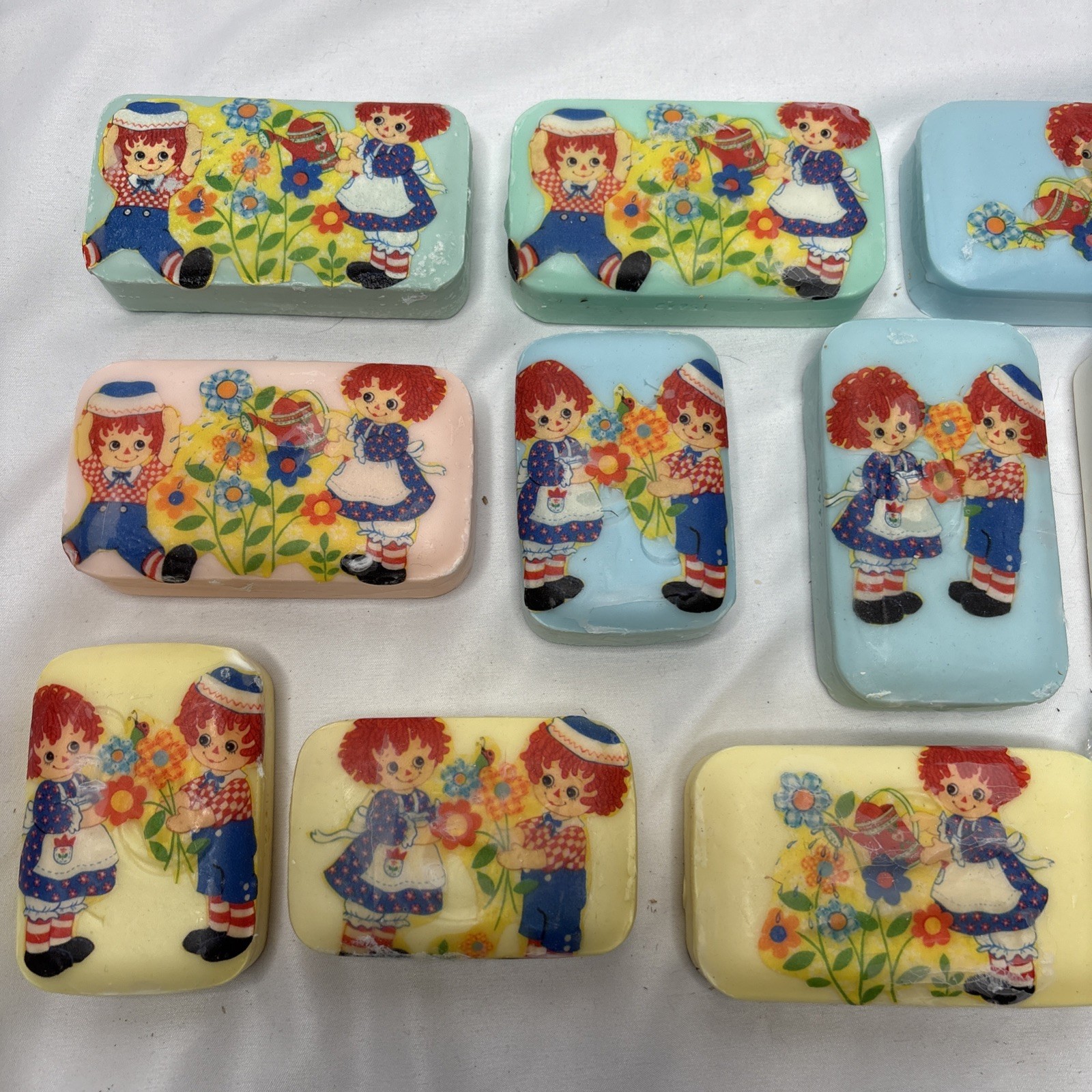 Vtg Katherine Gray Raggedy Ann & Andy Lot Of 14 Bar Soaps Collectible Unused