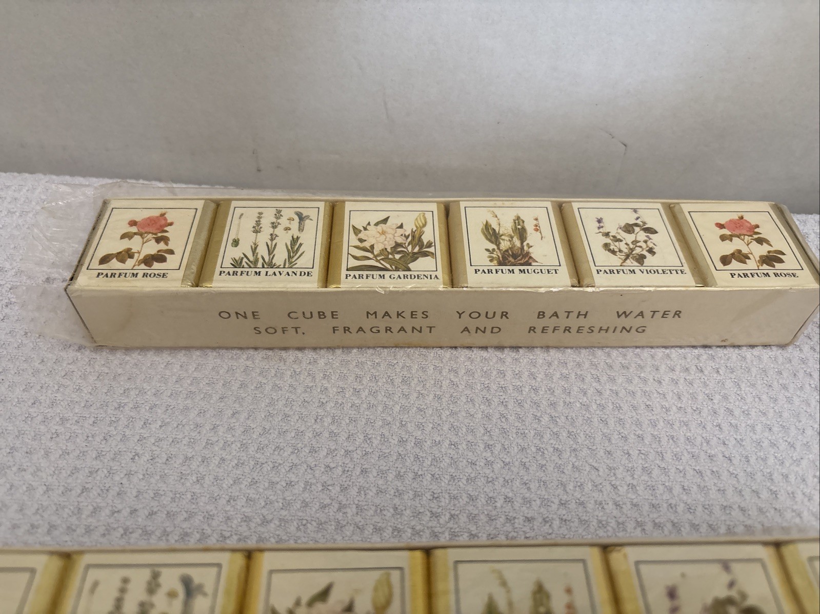 English Bath Cubes 12 Total Floral English Country Garden England