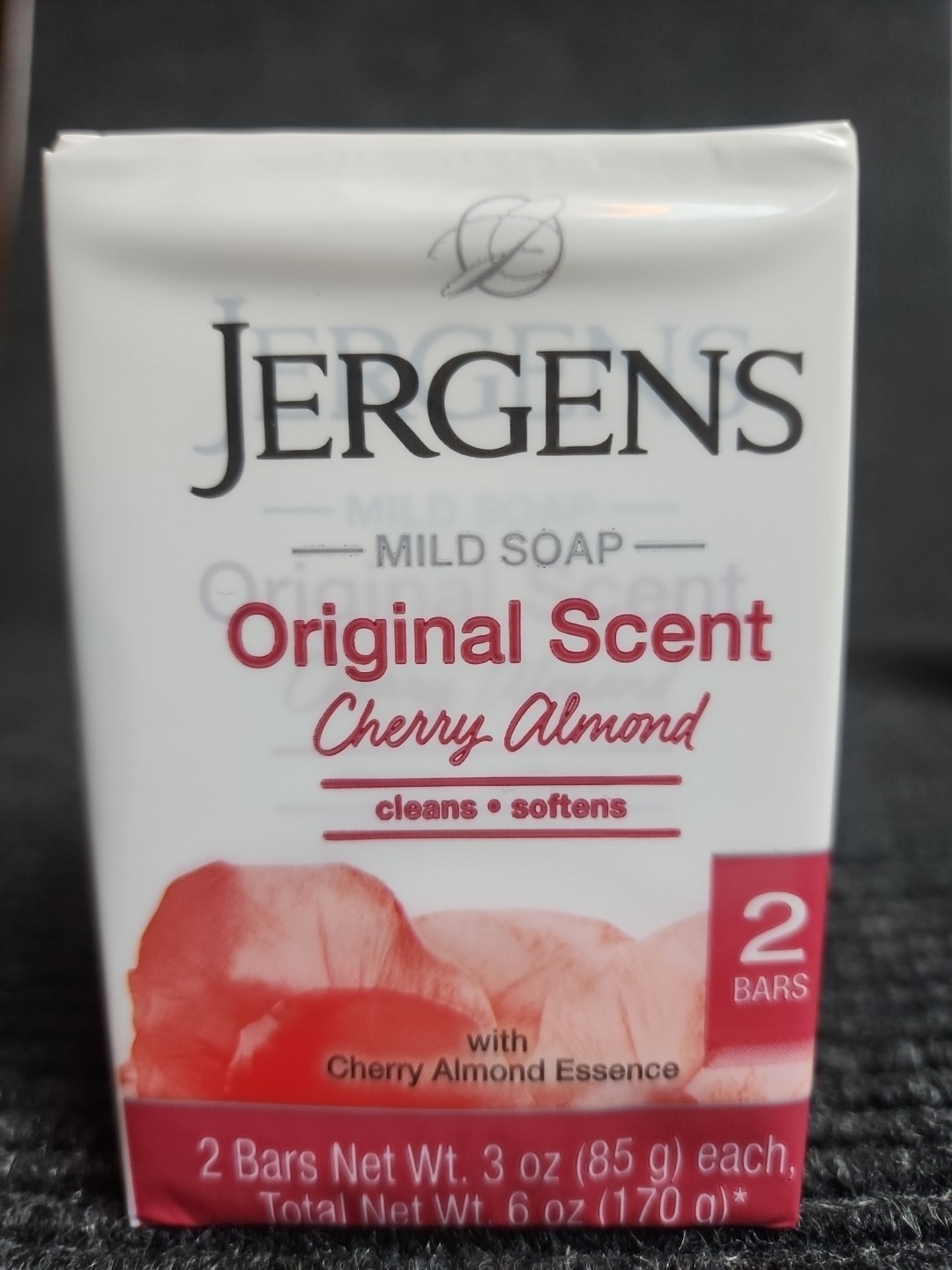 JERGENS CHERRY ALMOND Original Mild Soap🫧. 4-BARS) 3 Oz. (85 g) 🍒🫧