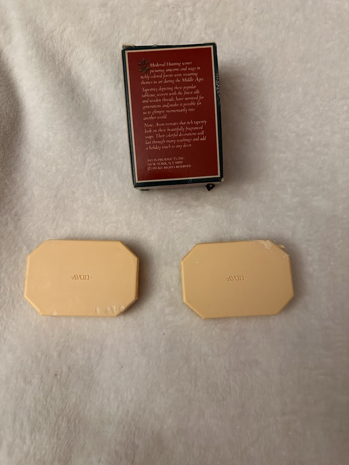 Avon Tapestry Two Hostess Decorative Body Bar Soaps Festive Fragrance 3 oz Each