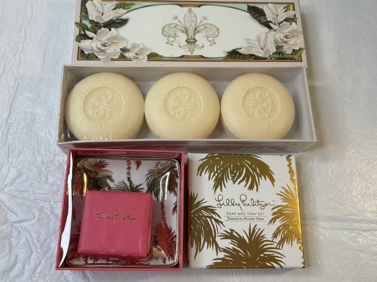 Saponificio Artigianale Italian 3 Pack Gardernia & Lilly Pulitzer Soap Tray Set