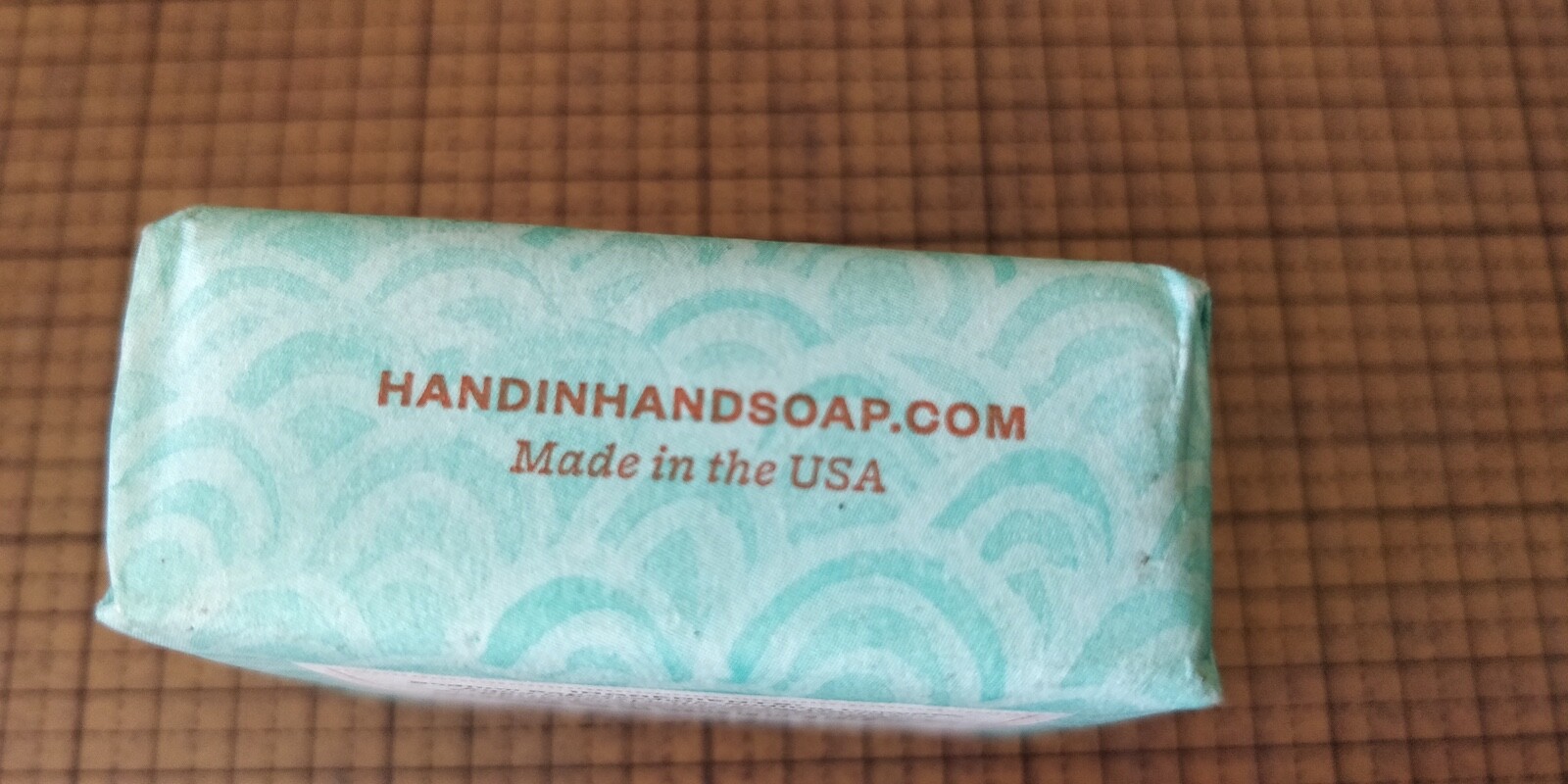 5 BARS (5 X 2oz = 10oz) Hand in Hand Sustainable Suds – SEA SALT – 99.9% natural