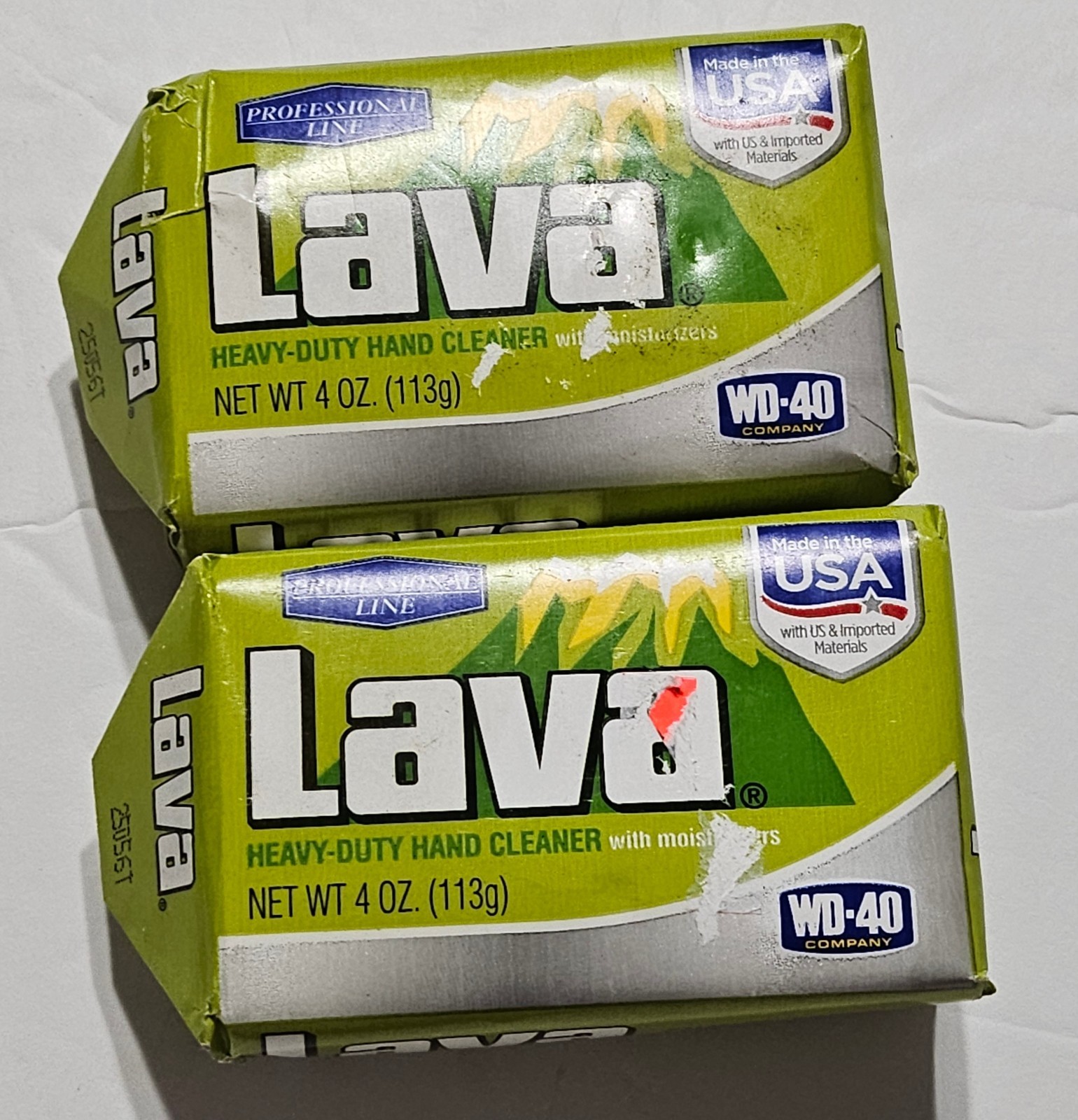 Lava Heavy-Duty Hand Cleaner with Moisturizers, Professional Line 4 OZ Lot Of 2