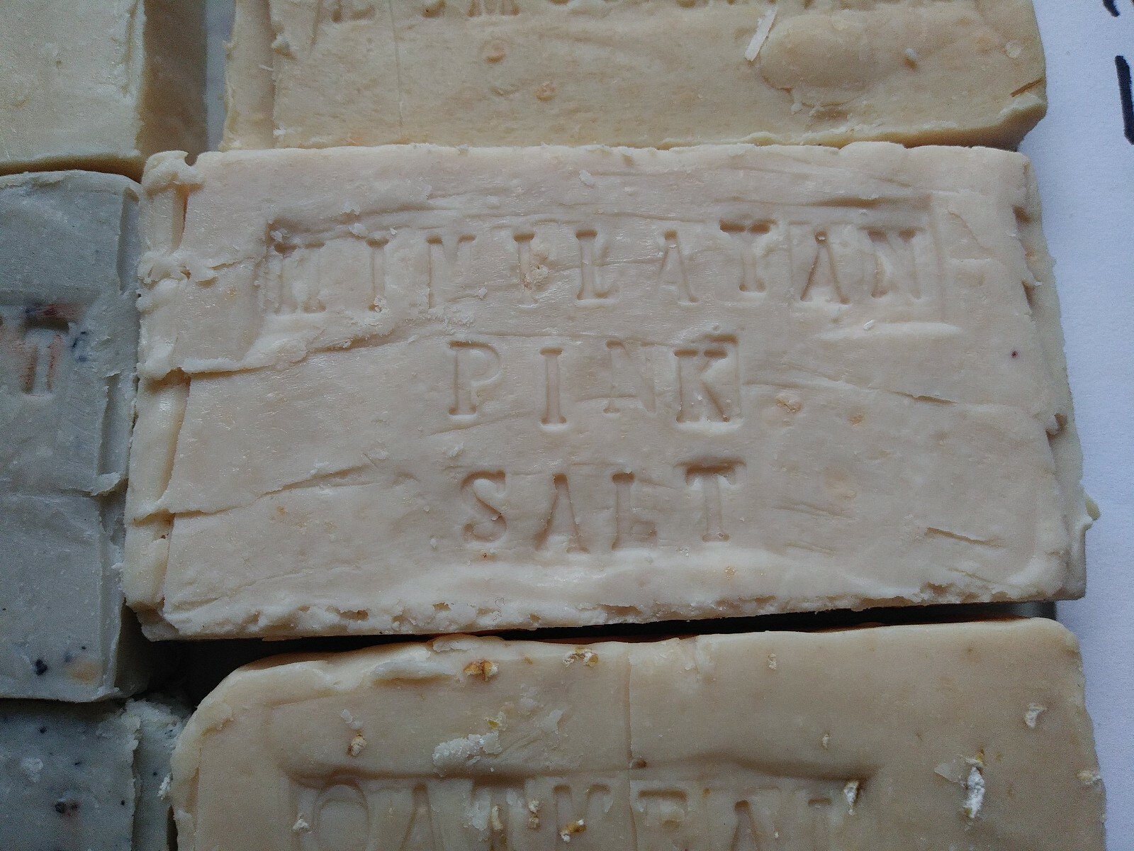 16 BARS RAW GOAT MILK SOAP HAPPY GOAT CREAMERY BEST MIX PURE ESSENTIAL OILS