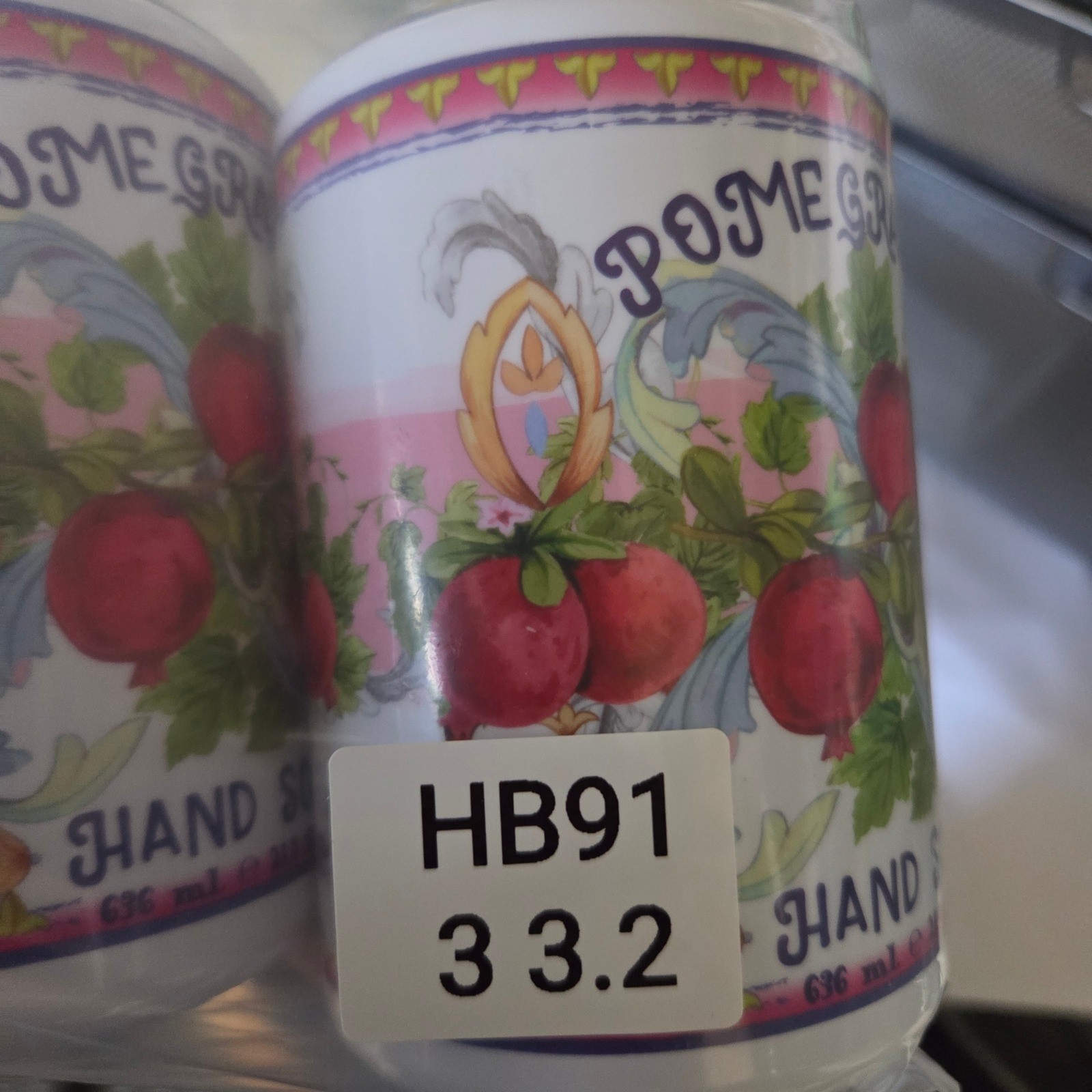Home and Body Co Hand Soap Unisex 21.5oz Pomegranate Deruta Vesta 2 Pack New