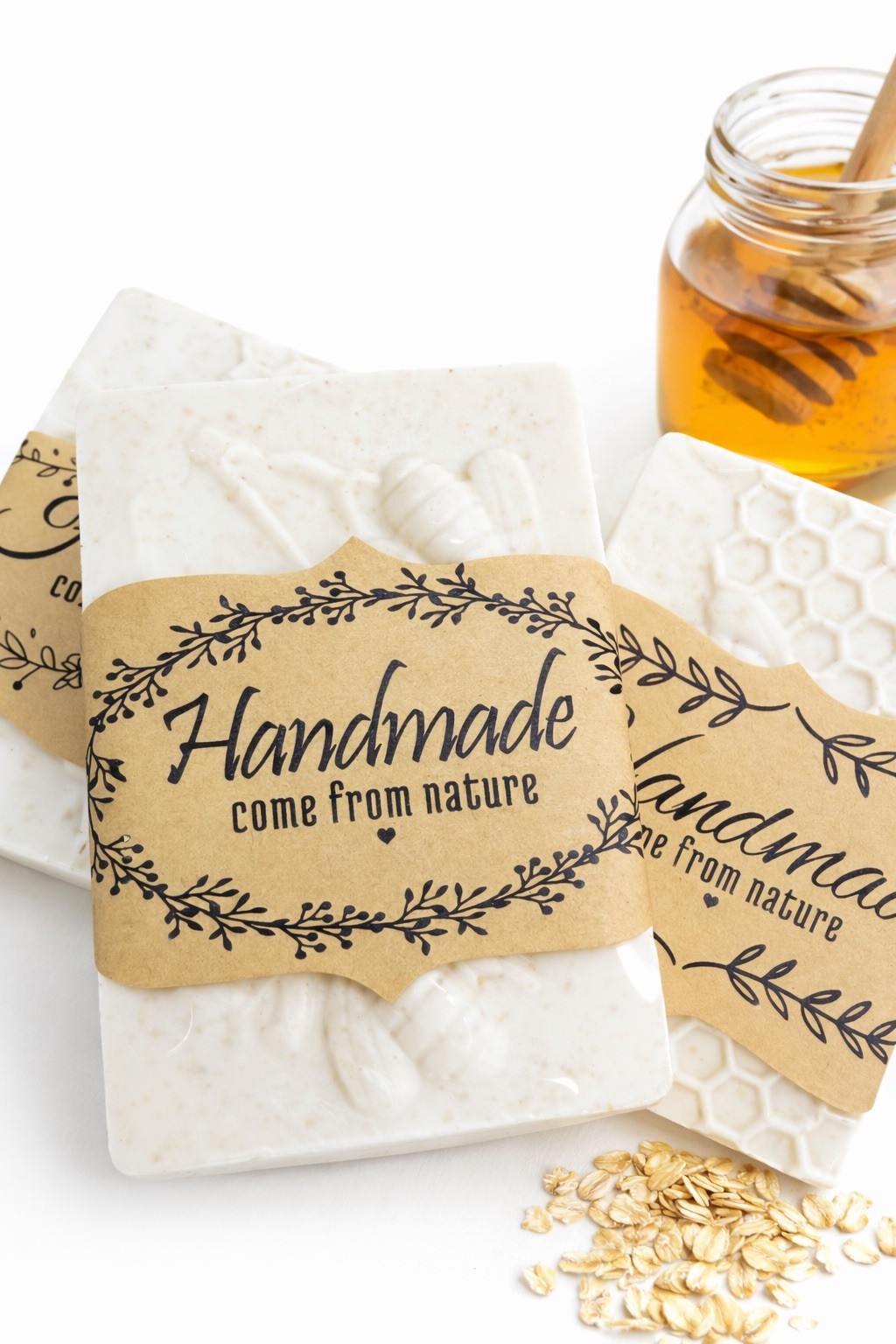 Handmade Honey Oatmeal Body Bar Soap – Organic Bee & Honeycomb Design unit. 4oz